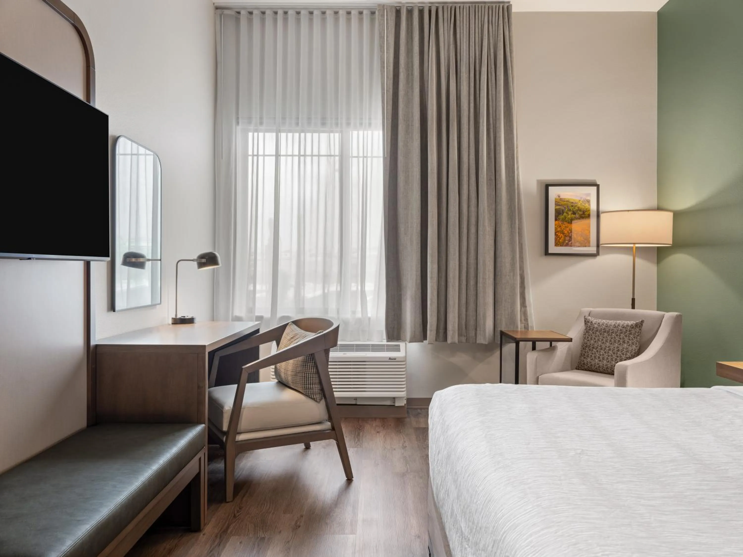 Bedroom, Bed in La Quinta Inn and Suites by Wyndham Lincoln