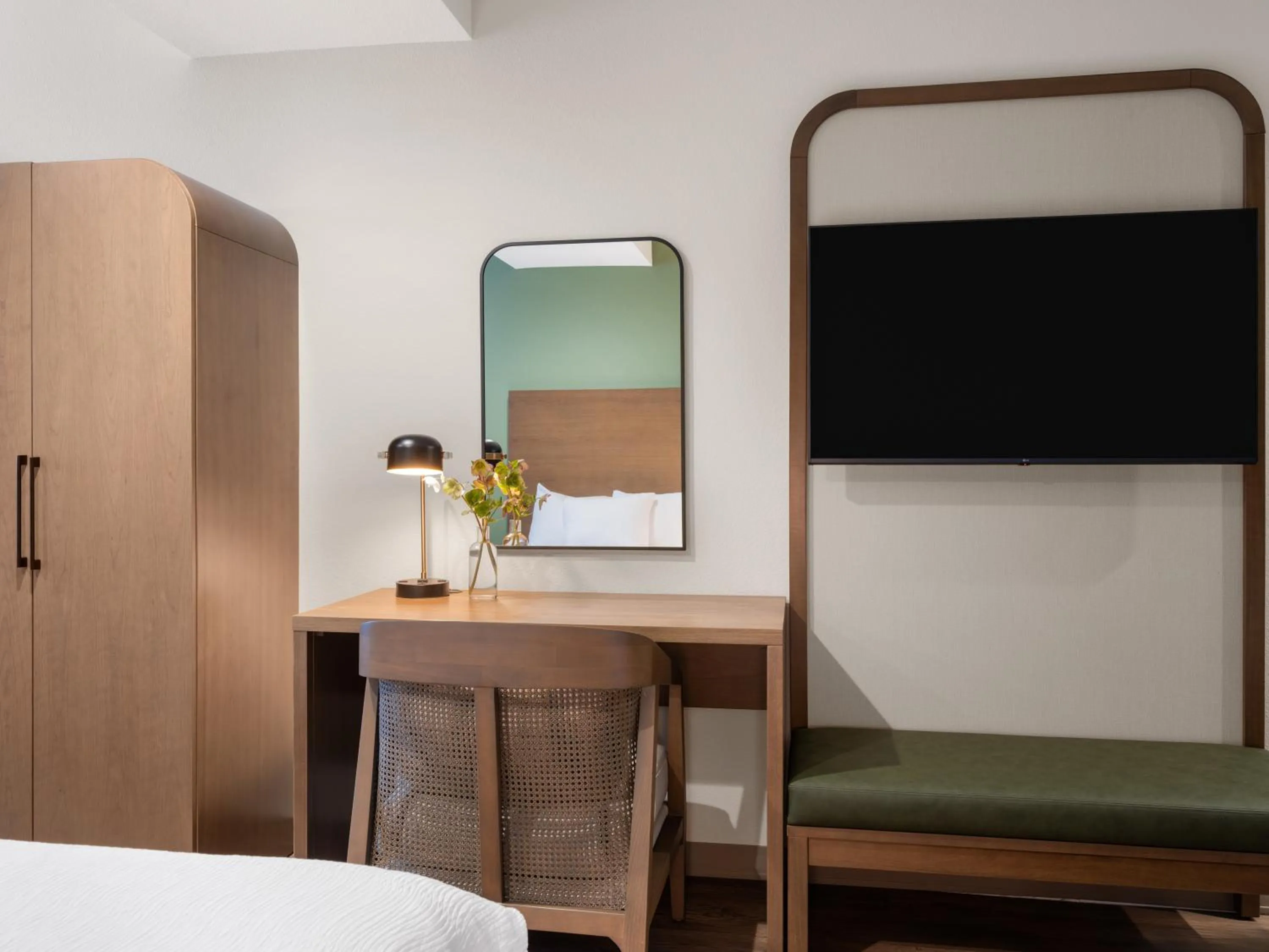 Bedroom, Bed in La Quinta Inn and Suites by Wyndham Lincoln