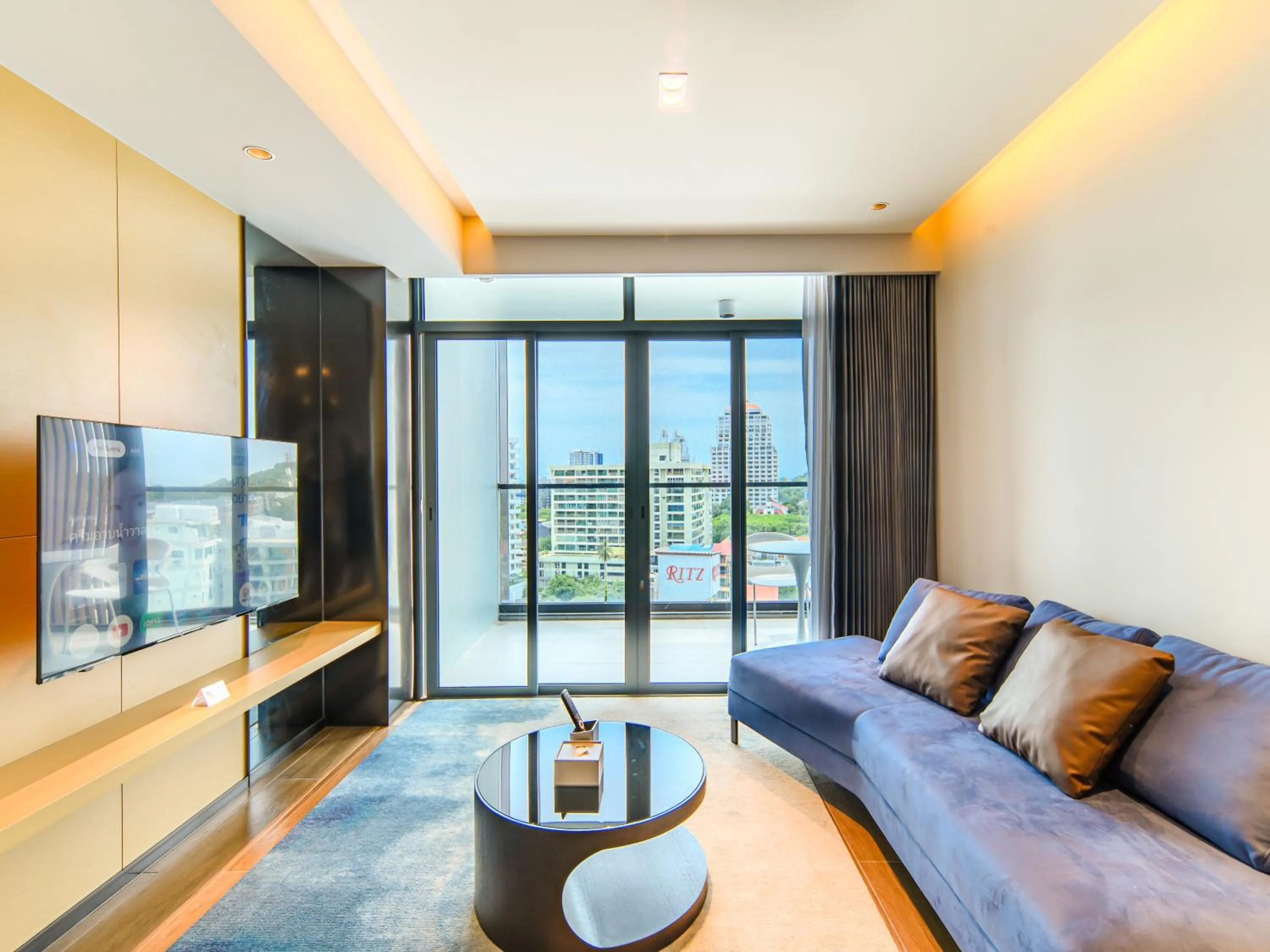 Living room in Beverly Mountain Bay, Trademark Collection by Wyndham