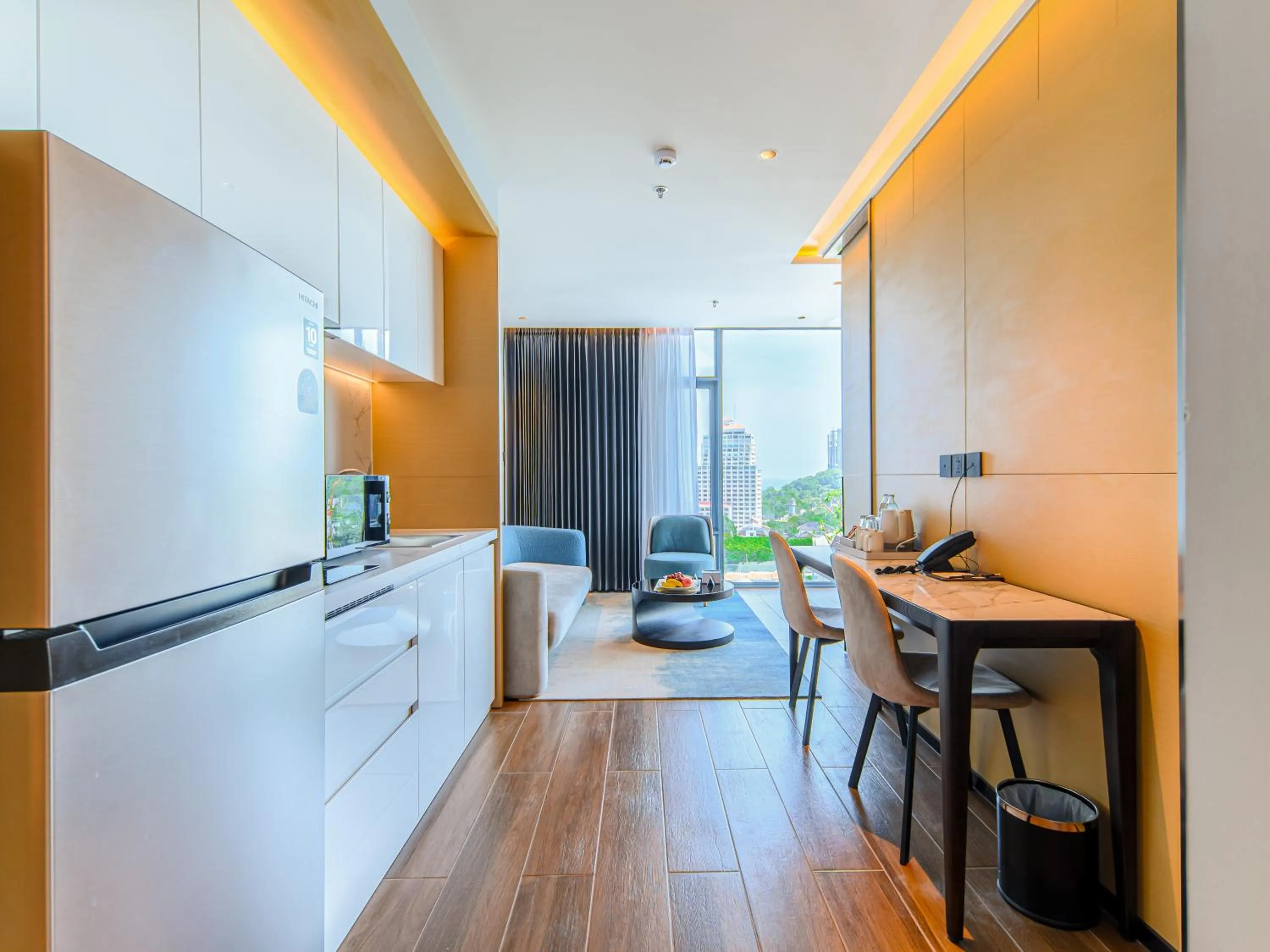 Kitchen or kitchenette in Beverly Mountain Bay, Trademark Collection by Wyndham