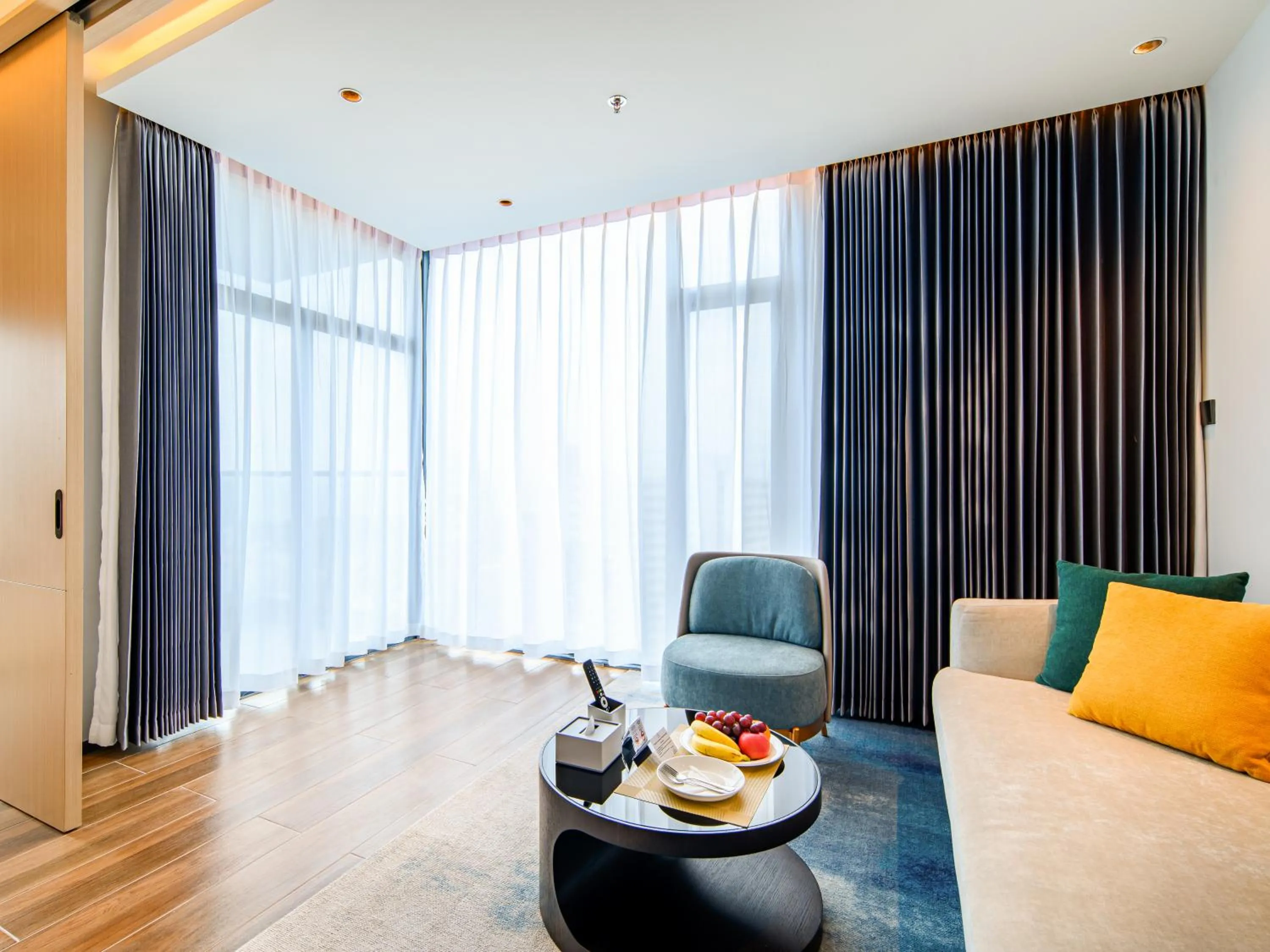 Living room in Beverly Mountain Bay, Trademark Collection by Wyndham