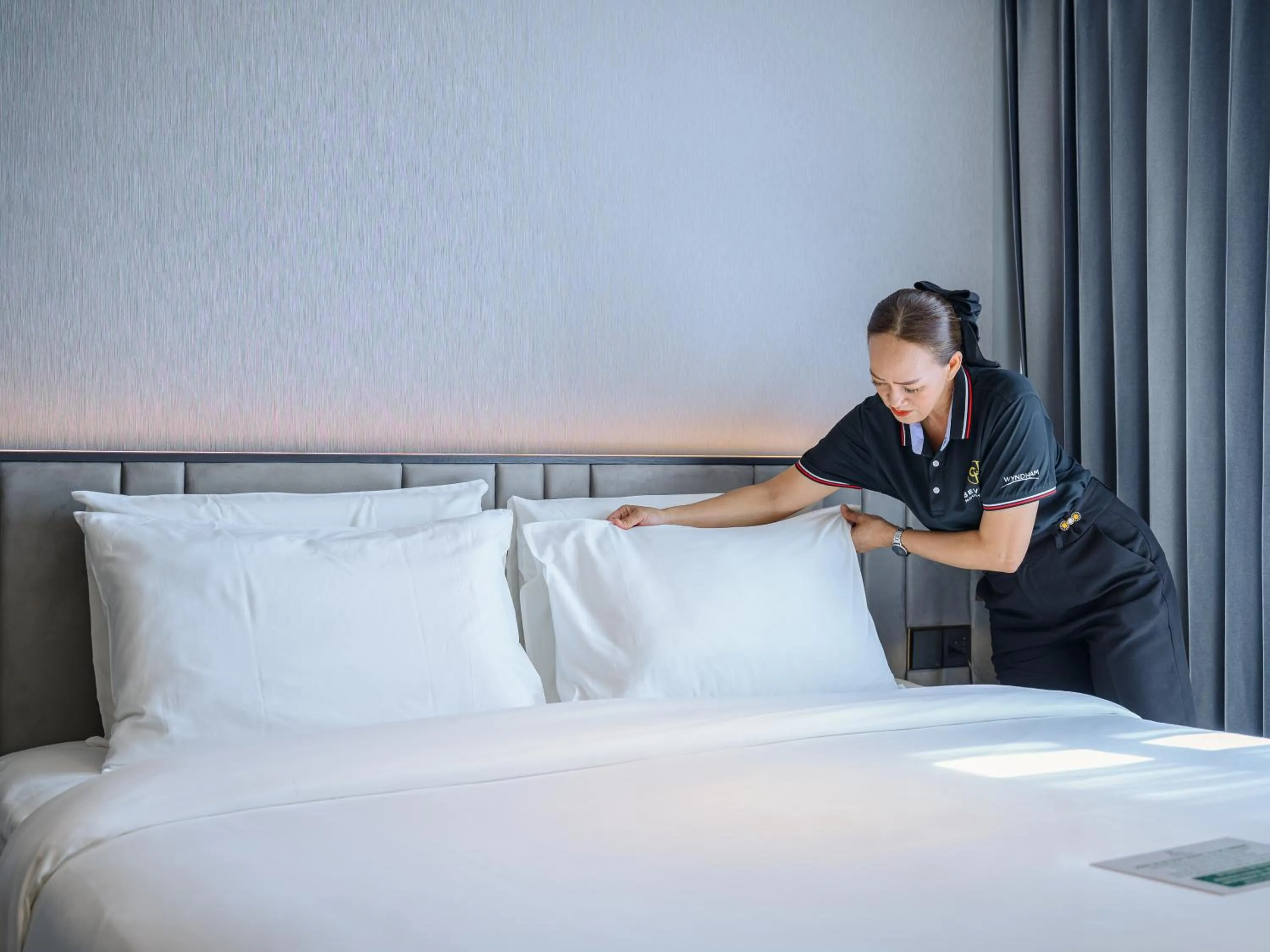 Bed in Beverly Mountain Bay, Trademark Collection by Wyndham