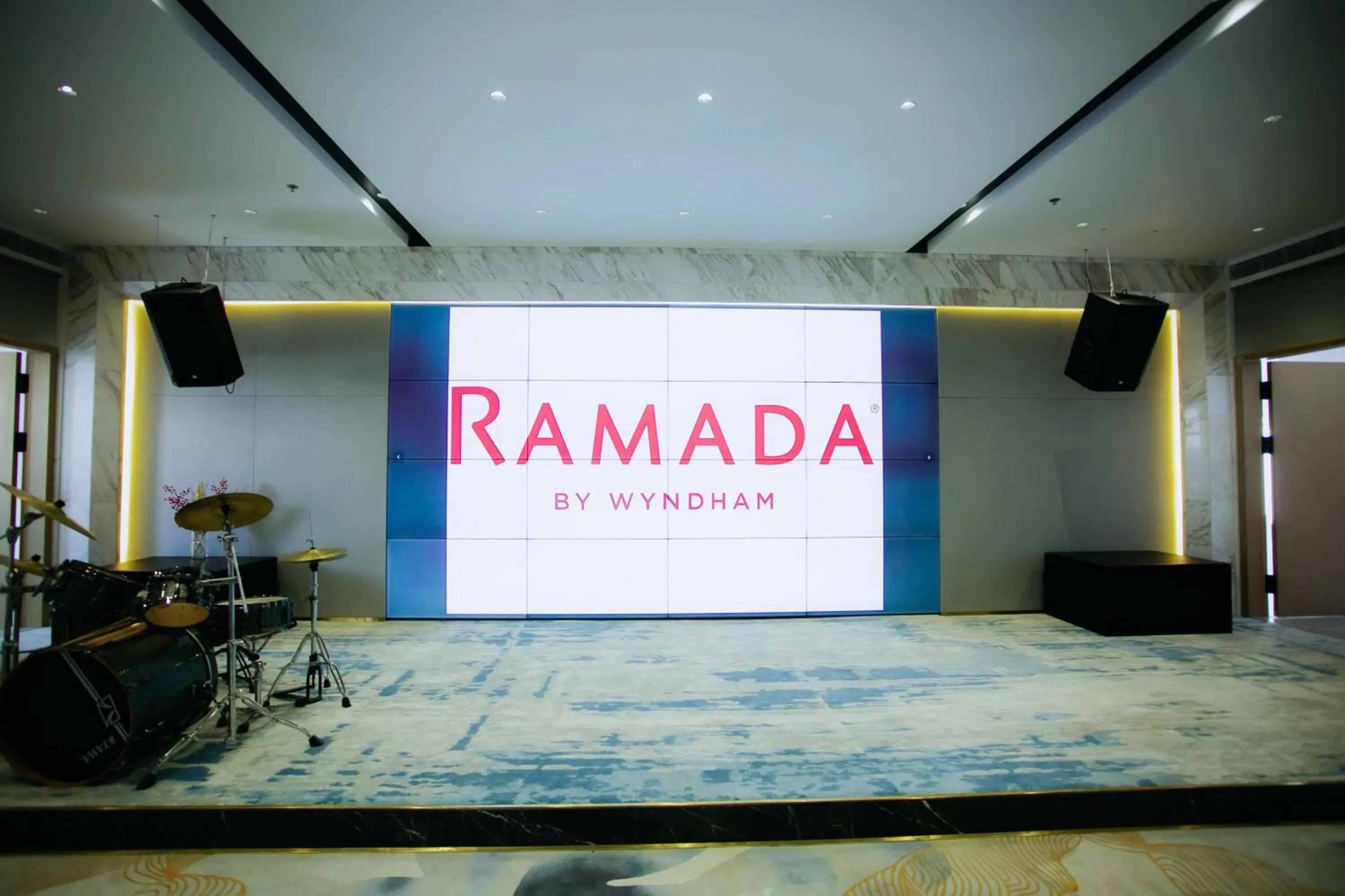 Area and facilities in Ramada by Wyndham Vientiane Central