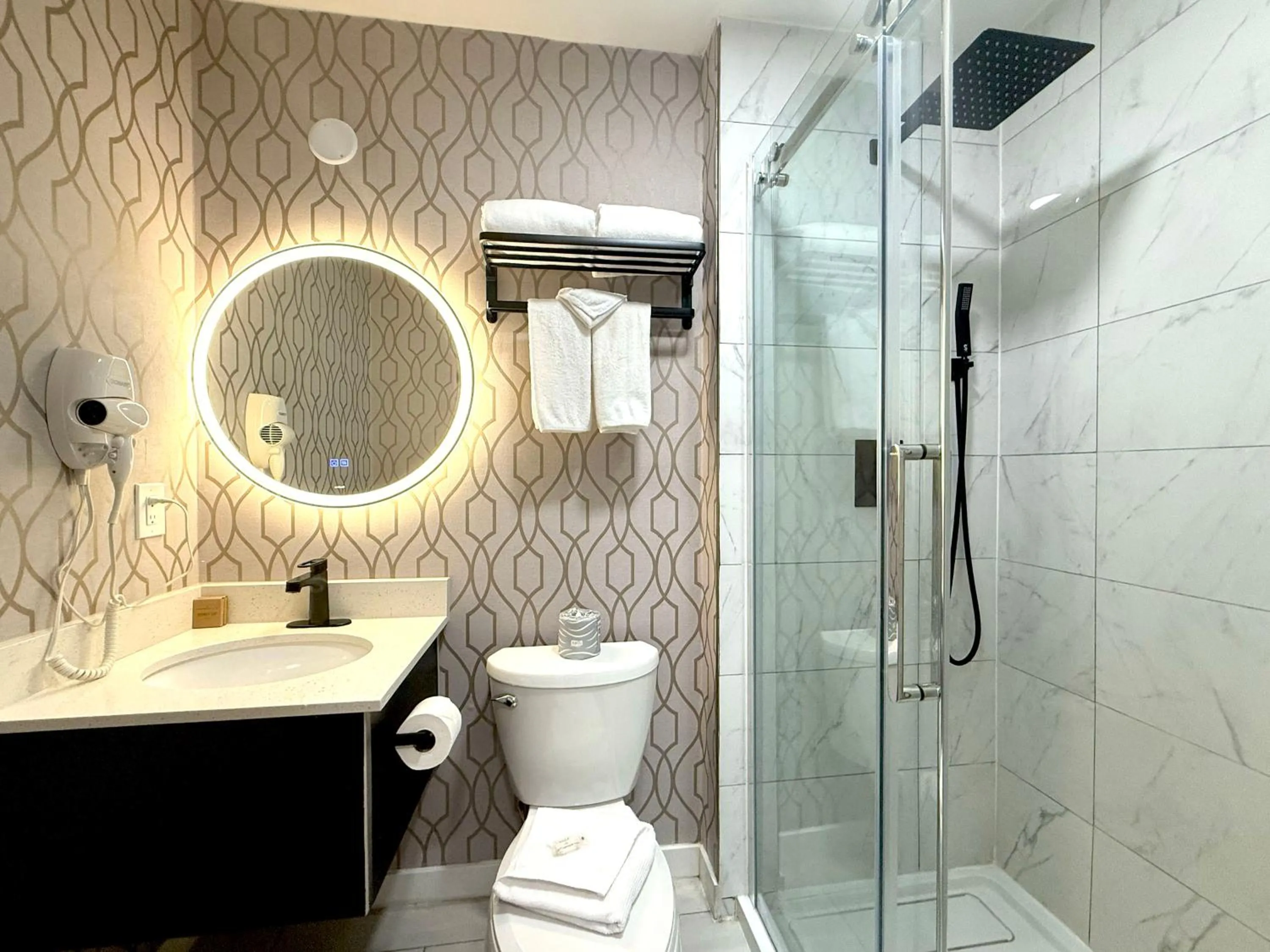 Shower in Departure Bay Motel