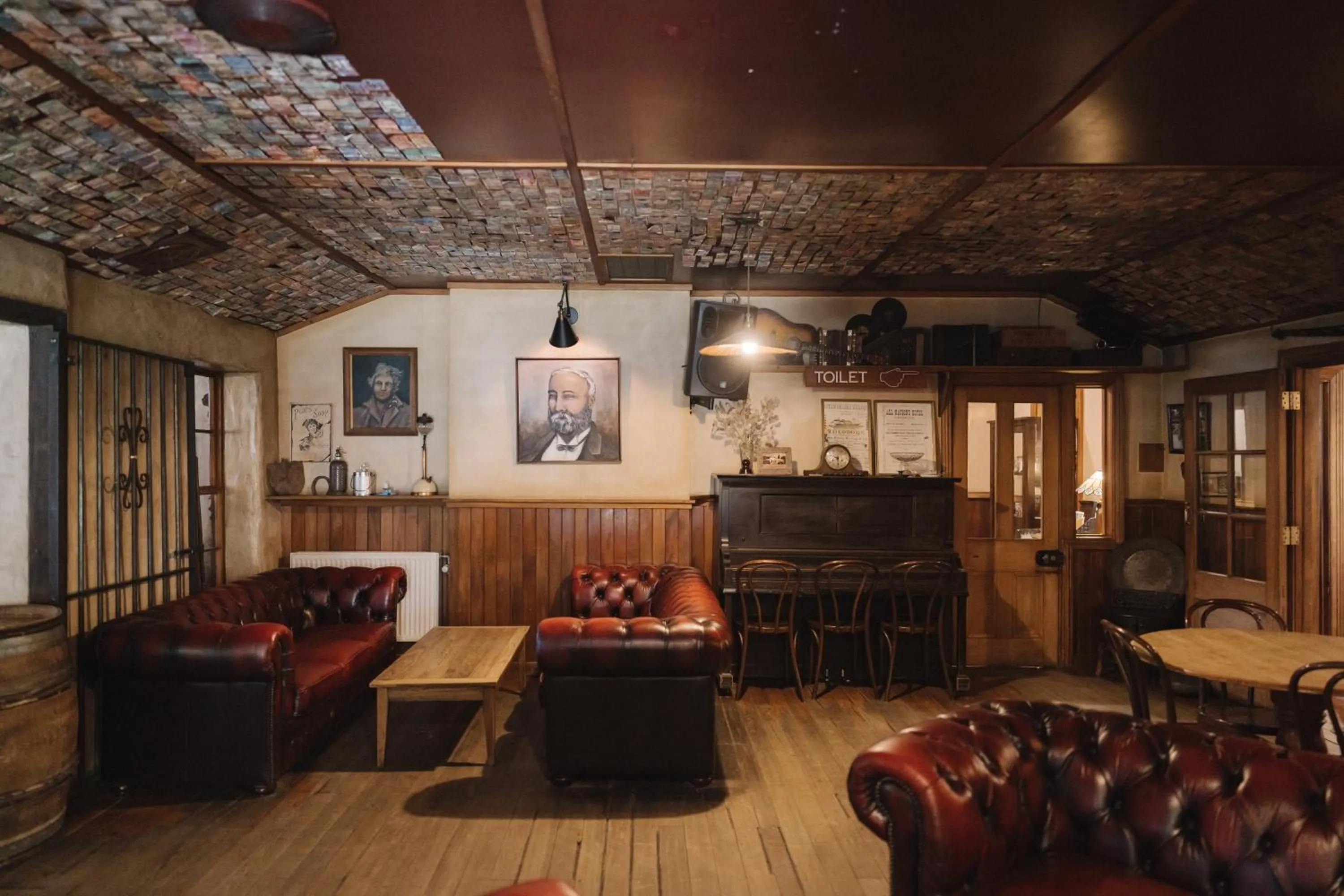 Restaurant/places to eat in Cardrona Hotel