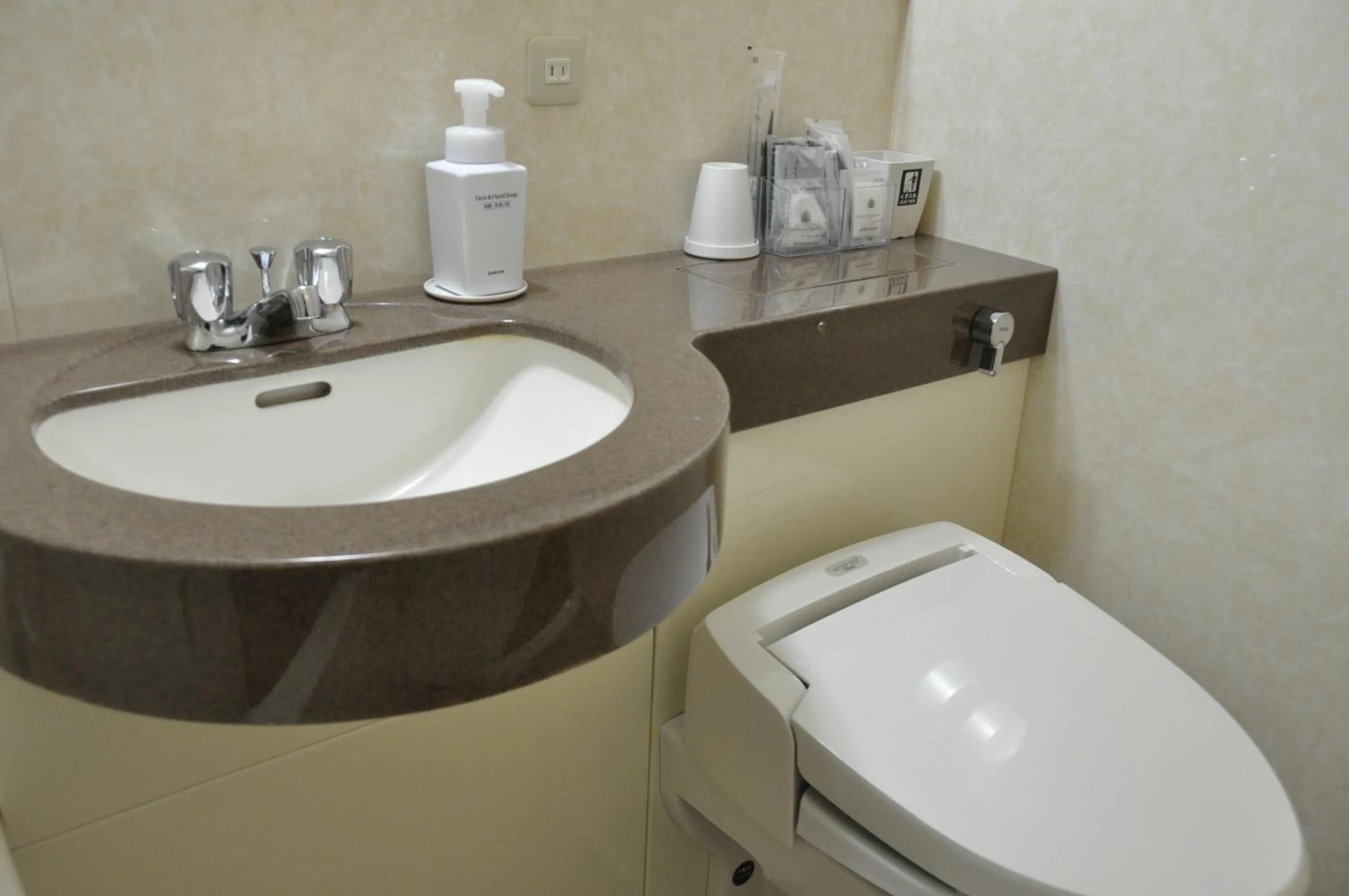 Bathroom in APA Hotel Mie Kameyama