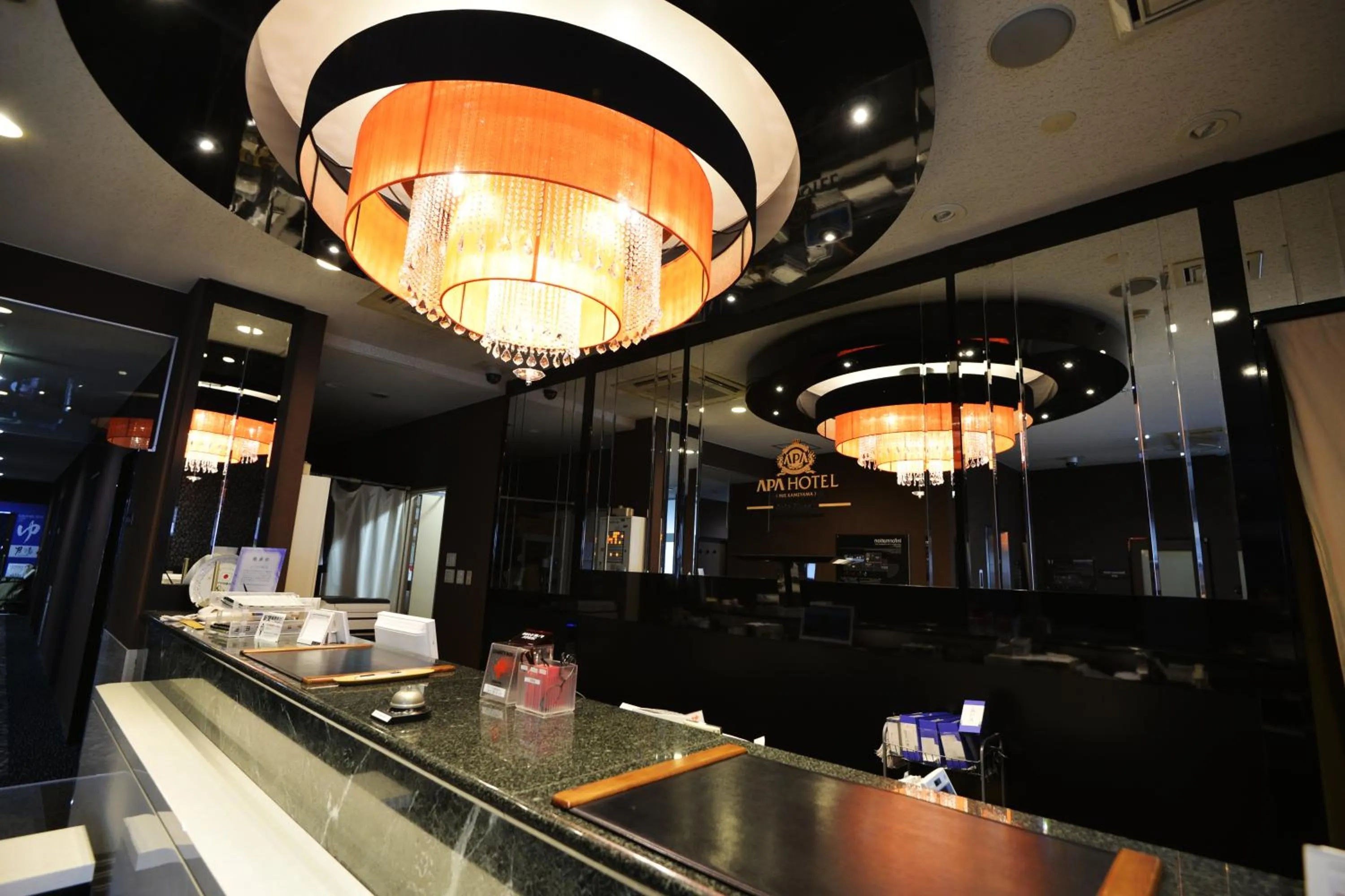 Lobby or reception in APA Hotel Mie Kameyama