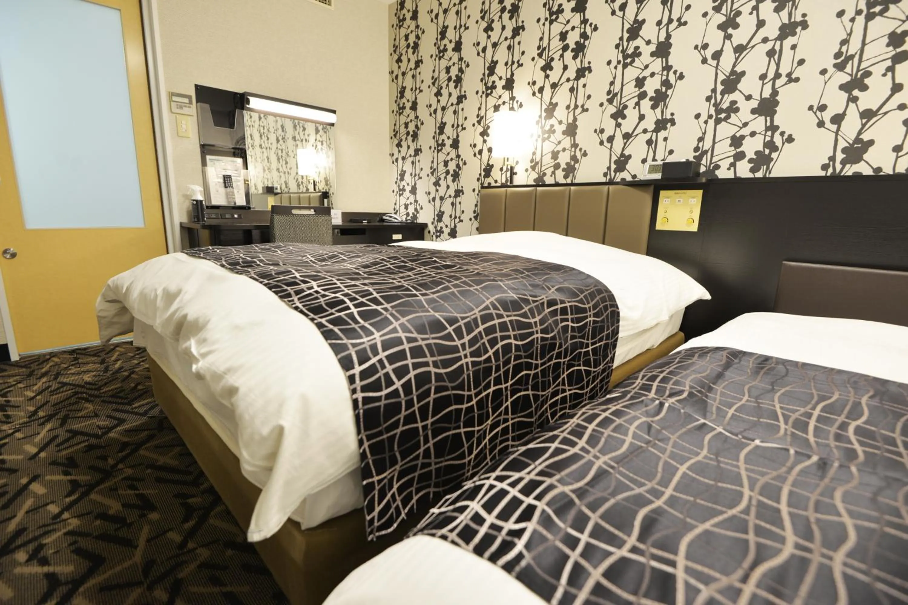 Bed in APA Hotel Mie Kameyama