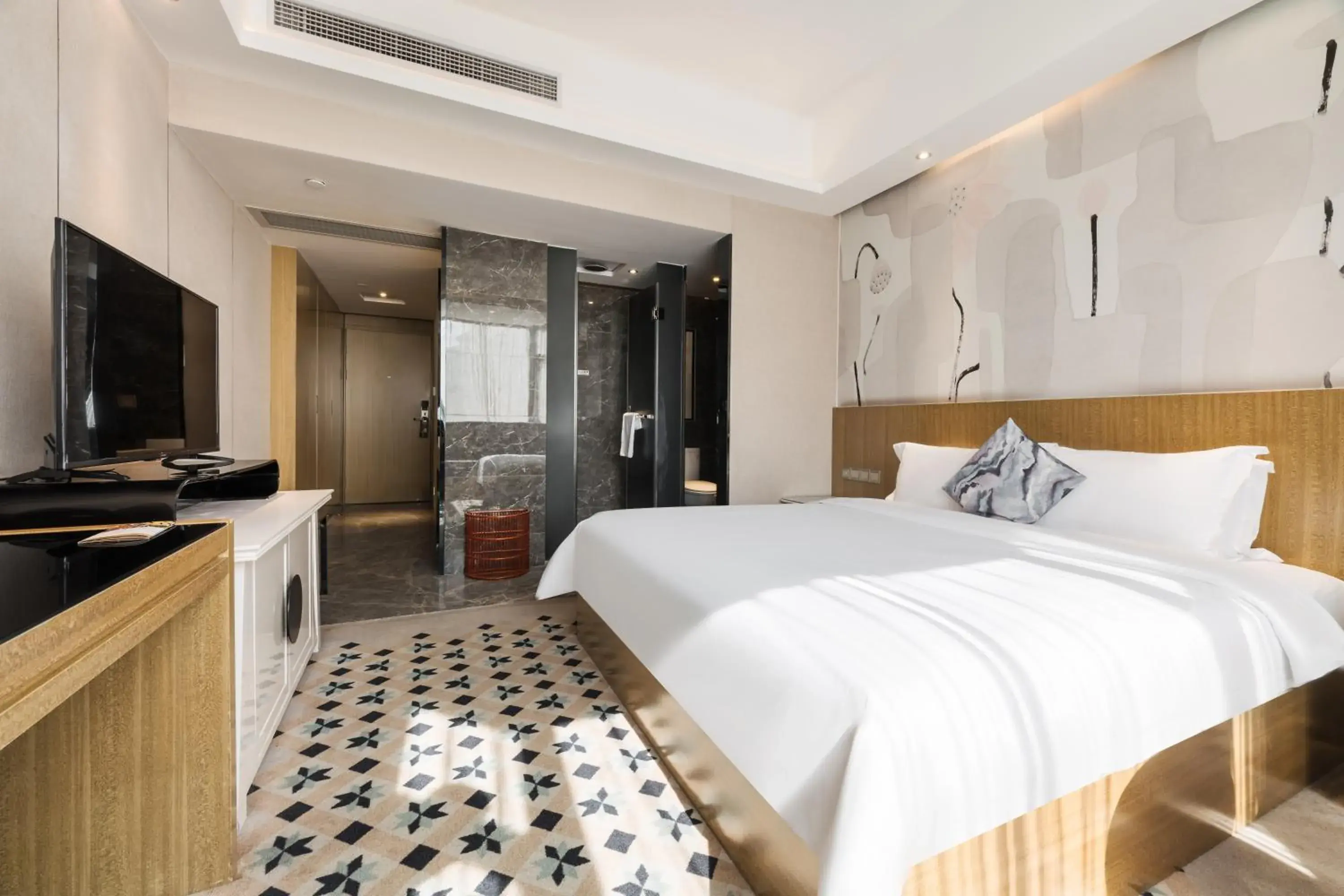 Superior Double Room in Paco Hotel Tianpingjia Metro Guangzhou - Free Shuttle Bus For Canton Fair Superior Double Room in Paco Hotel Tianpingjia Metro Guangzhou - Free Shuttle Bus For Canton Fair