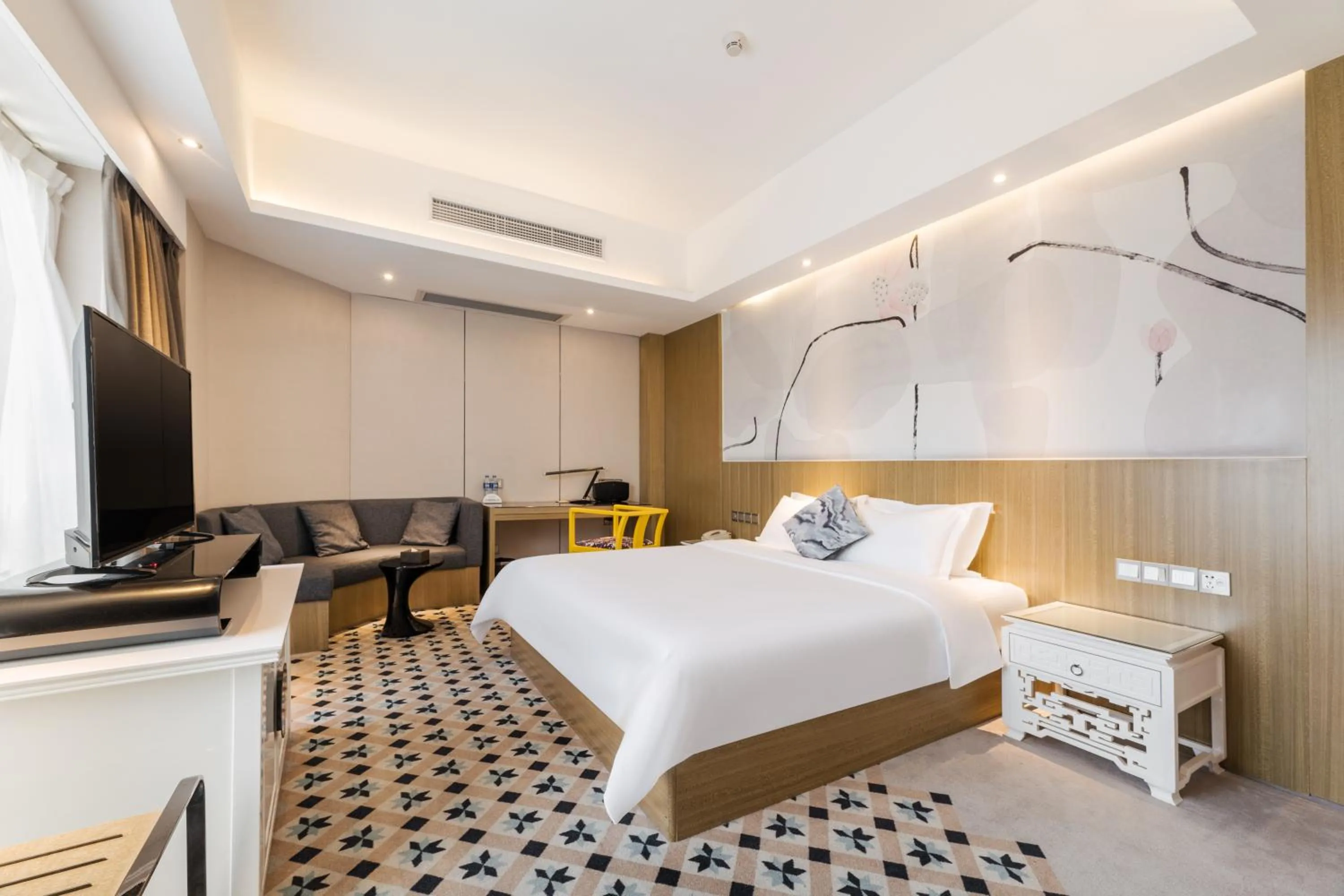 Bed in Paco Hotel Tianpingjia Metro Guangzhou