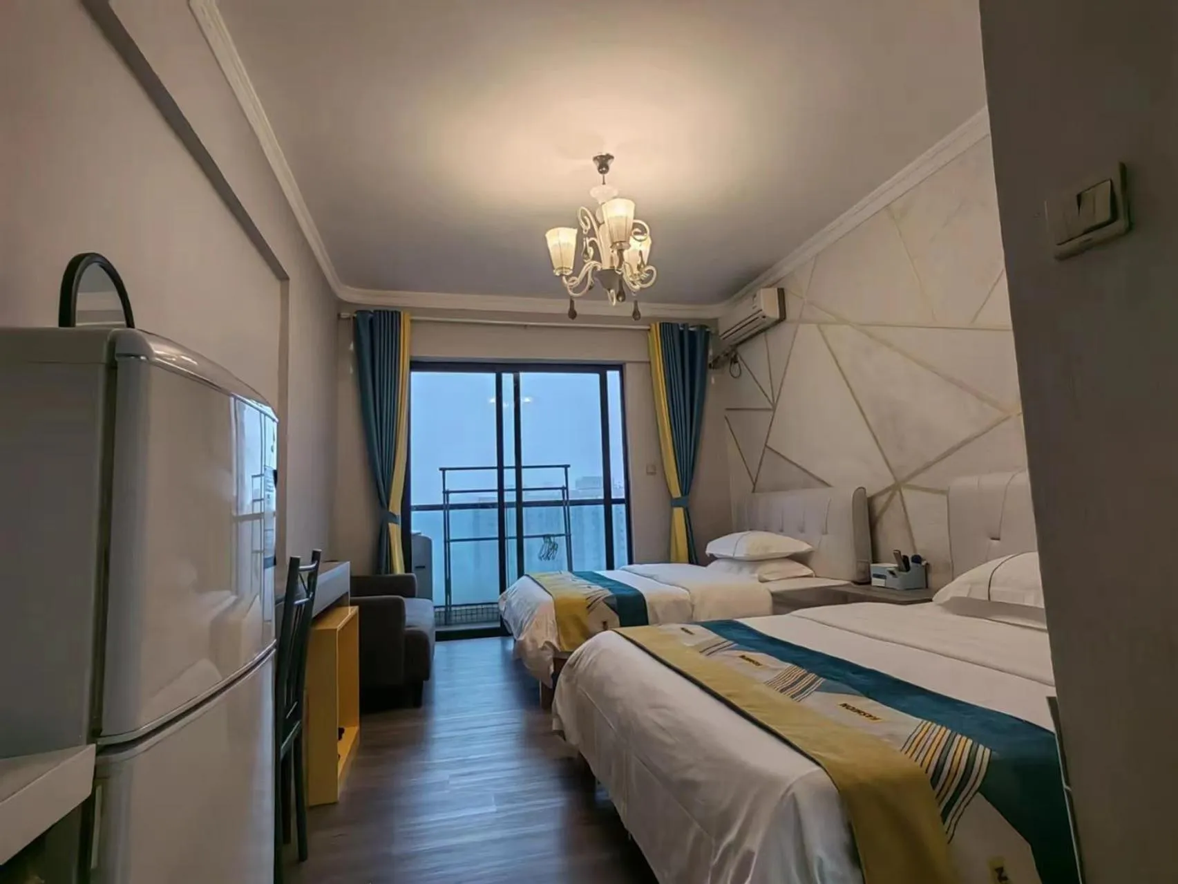 Photo of the whole room, Bed in Meiru Apartment Hotel Guangzhou Bolin Apartment