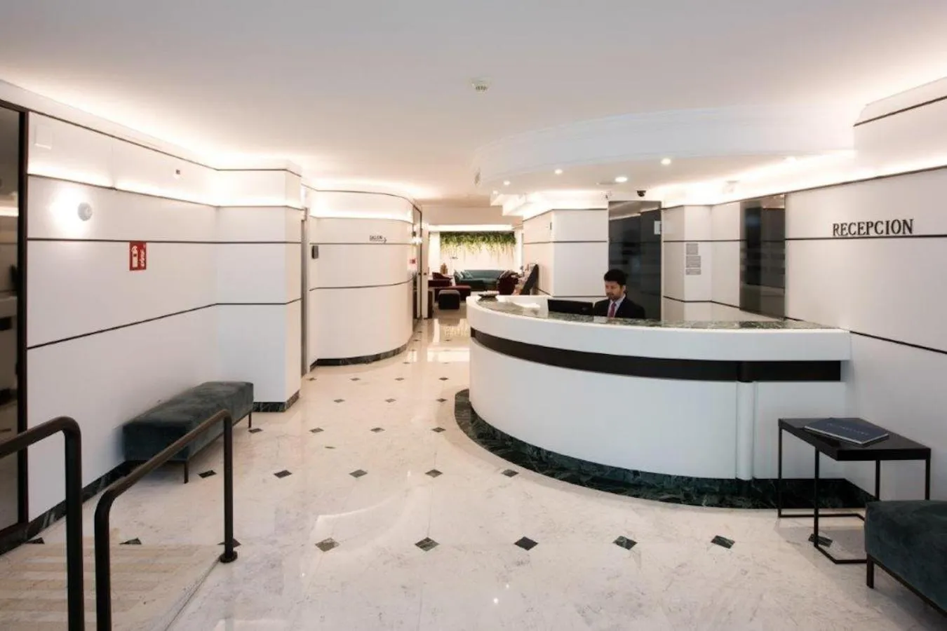 Lobby or reception in Acacia Suite