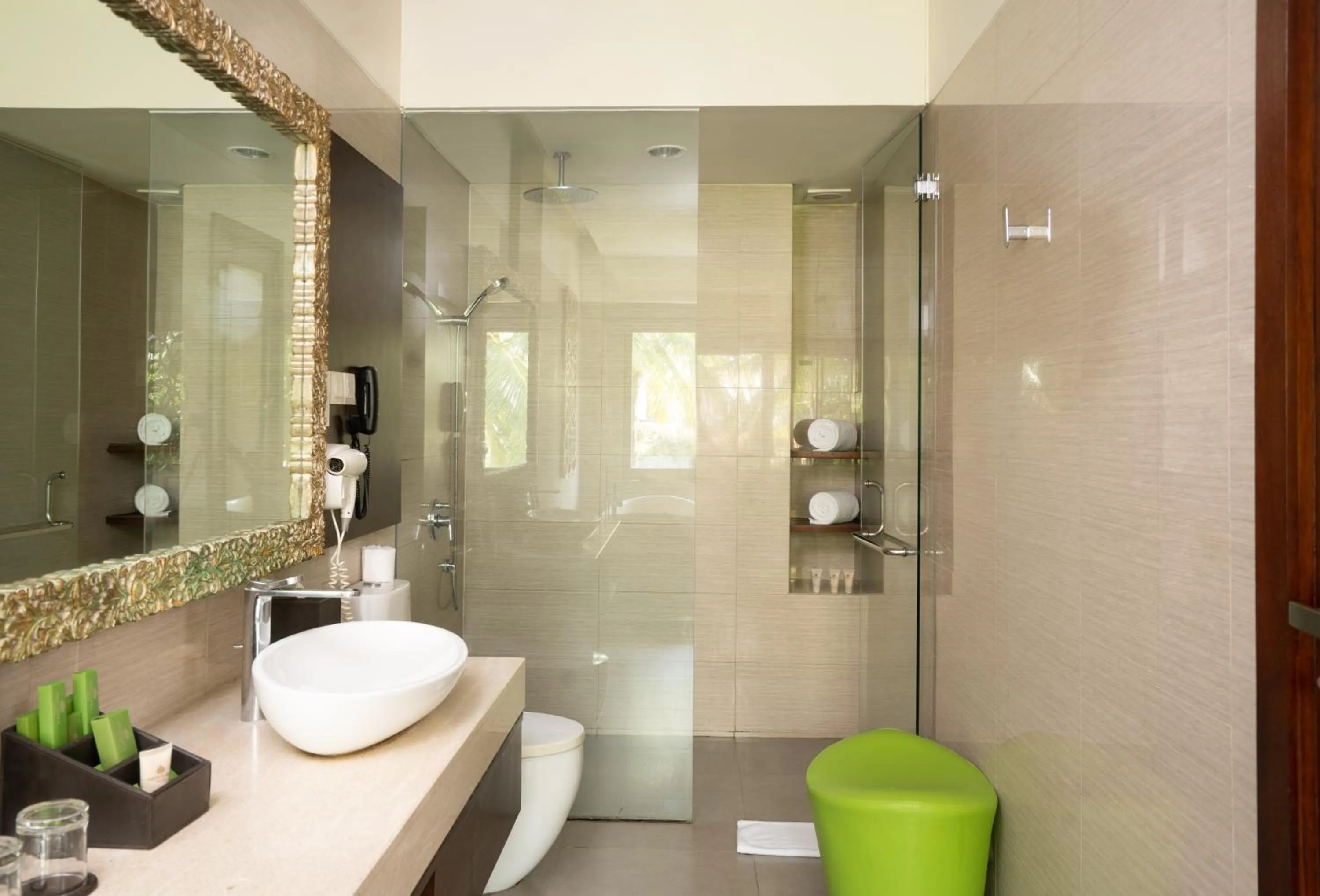 Shower in MERUSAKA Nusa Dua