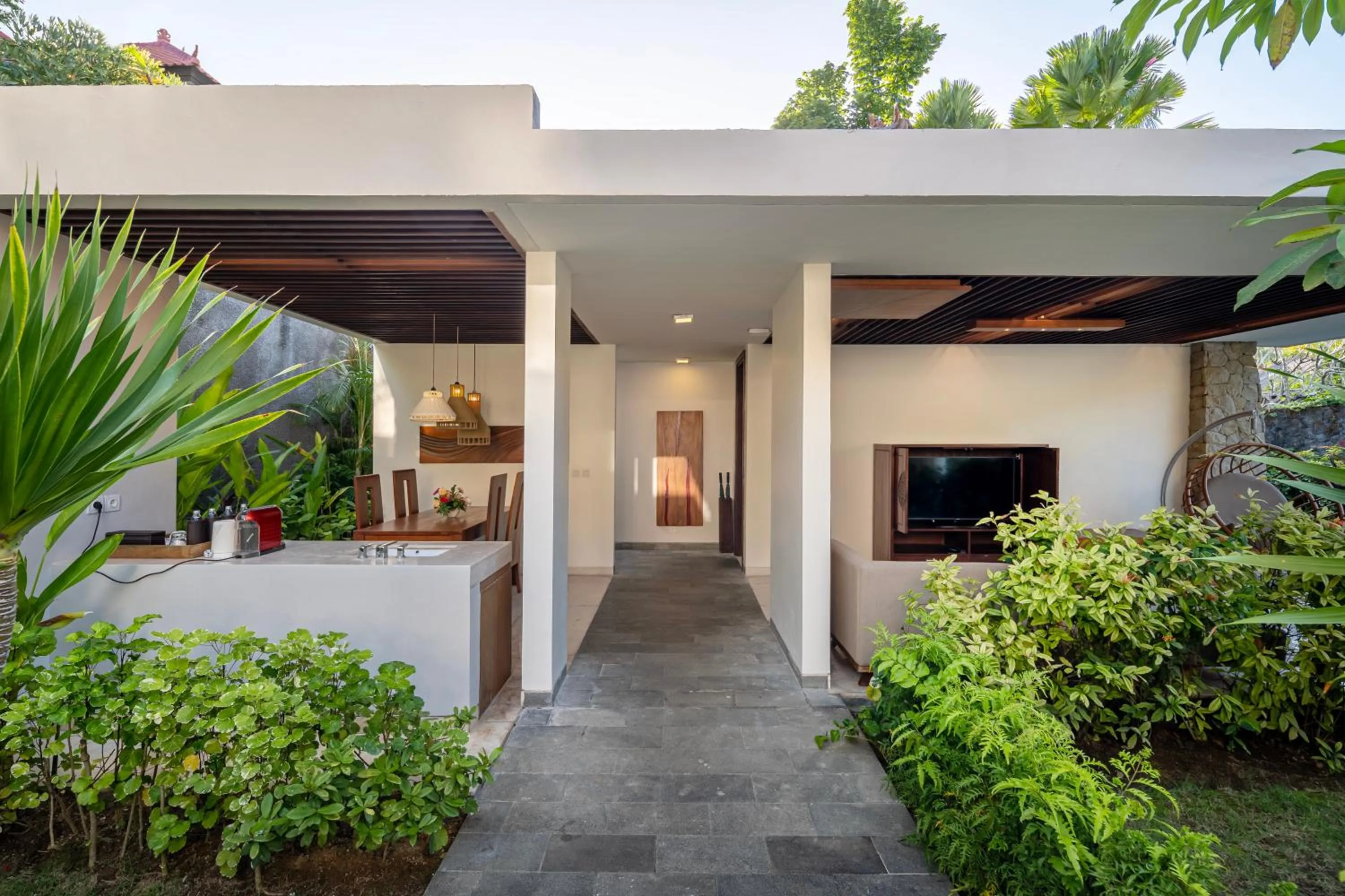 Garden view in MERUSAKA Nusa Dua