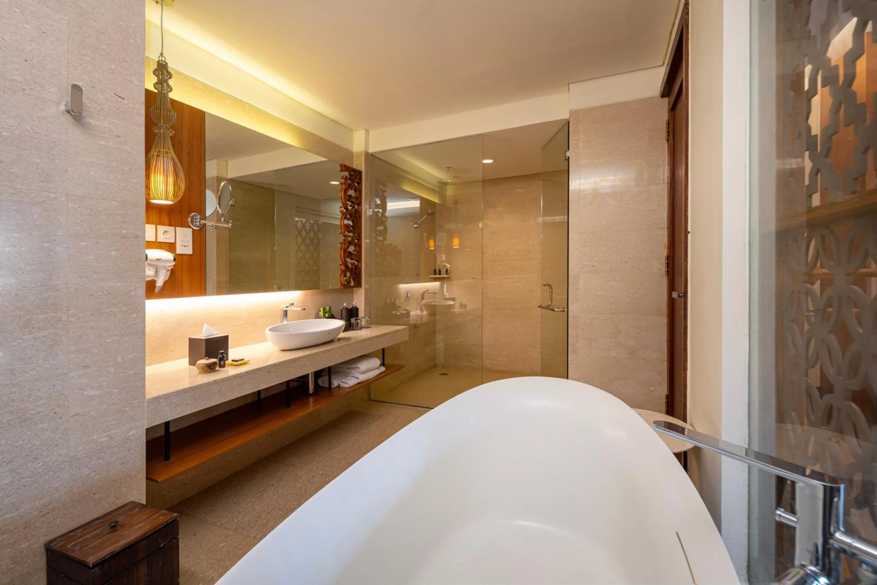 Shower in MERUSAKA Nusa Dua