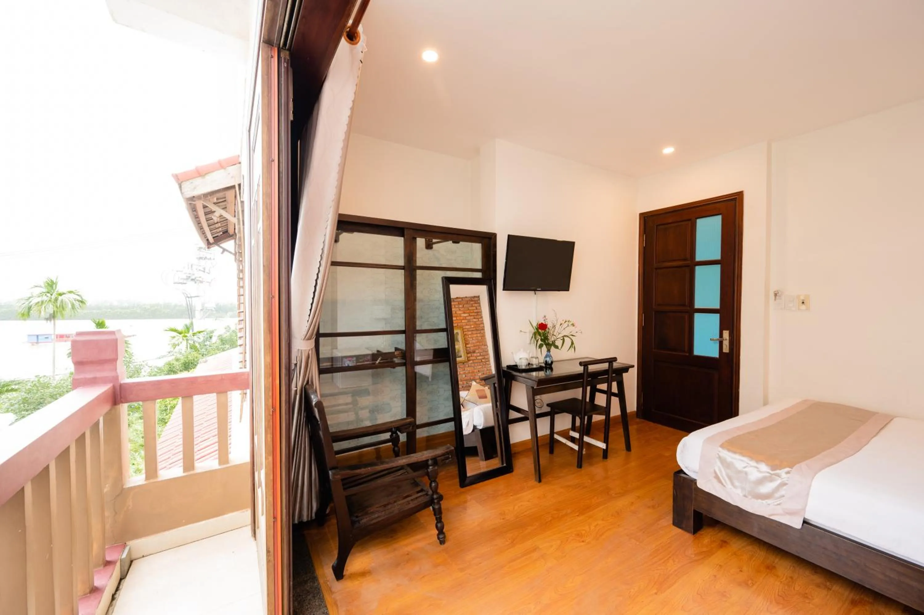 View (from property/room), Bed in B'Lan Riverside Villa