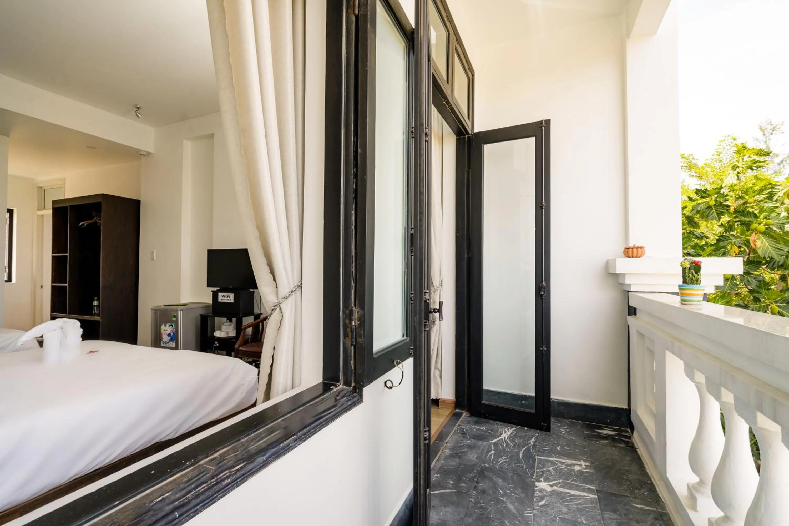 Balcony/Terrace in Blue An Bang Villa