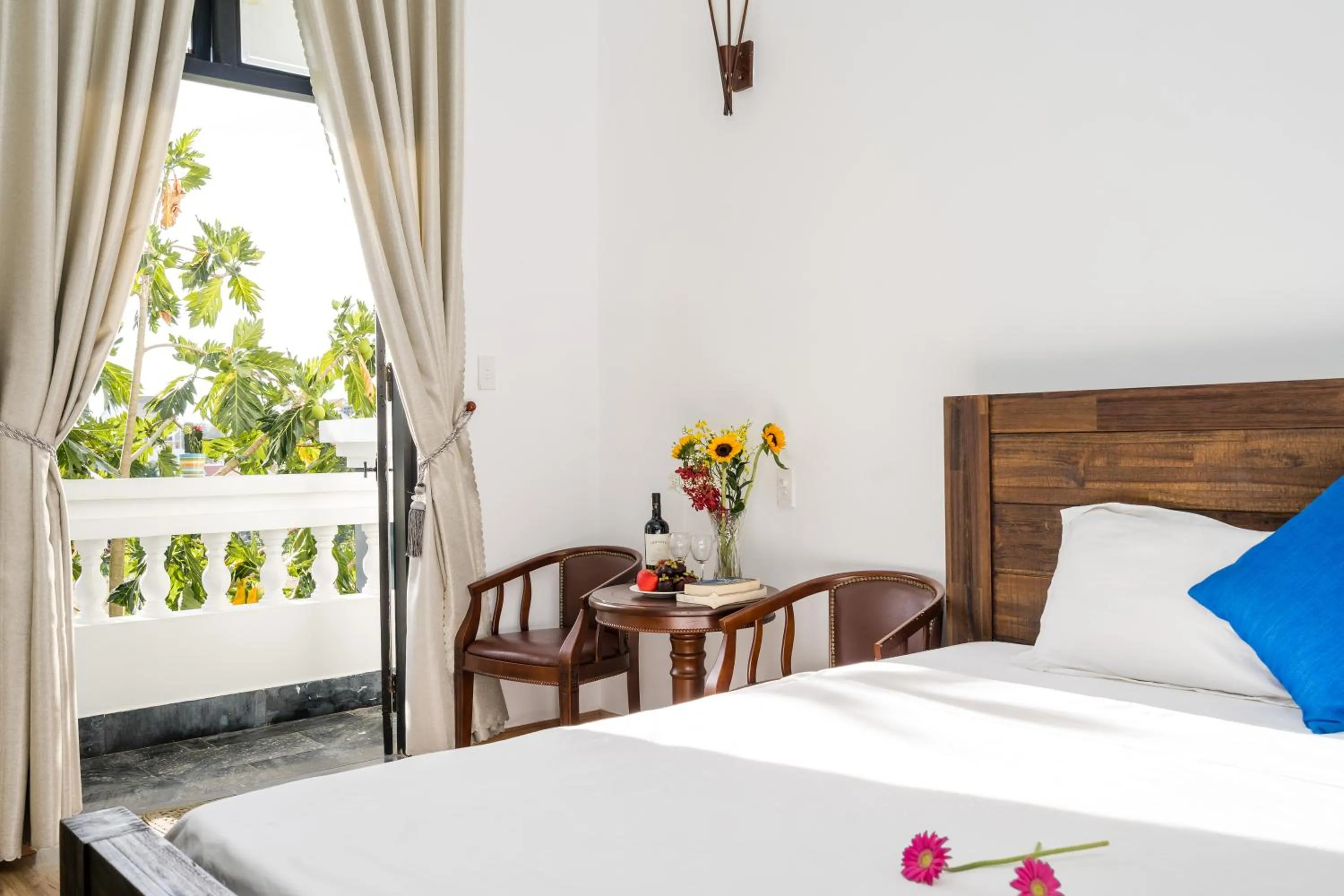 Bedroom in Blue An Bang Villa