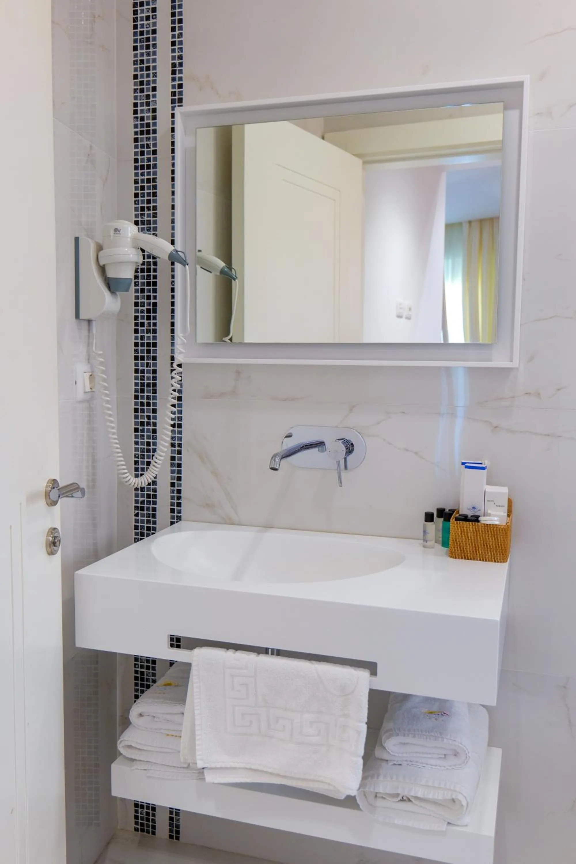 Bathroom in HH Boutique Hotel