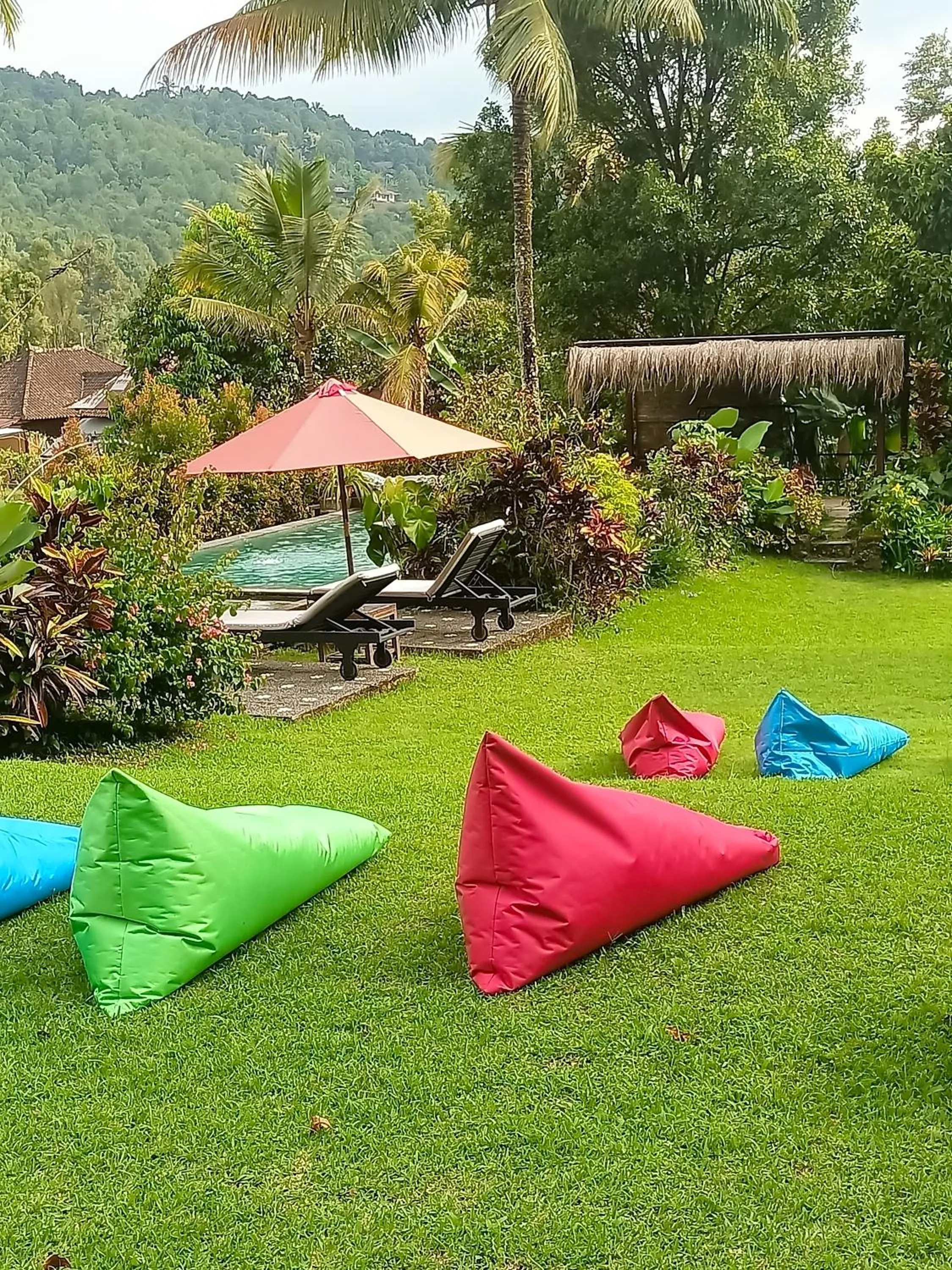 Swimming pool in Amartya Puri Green Cottages