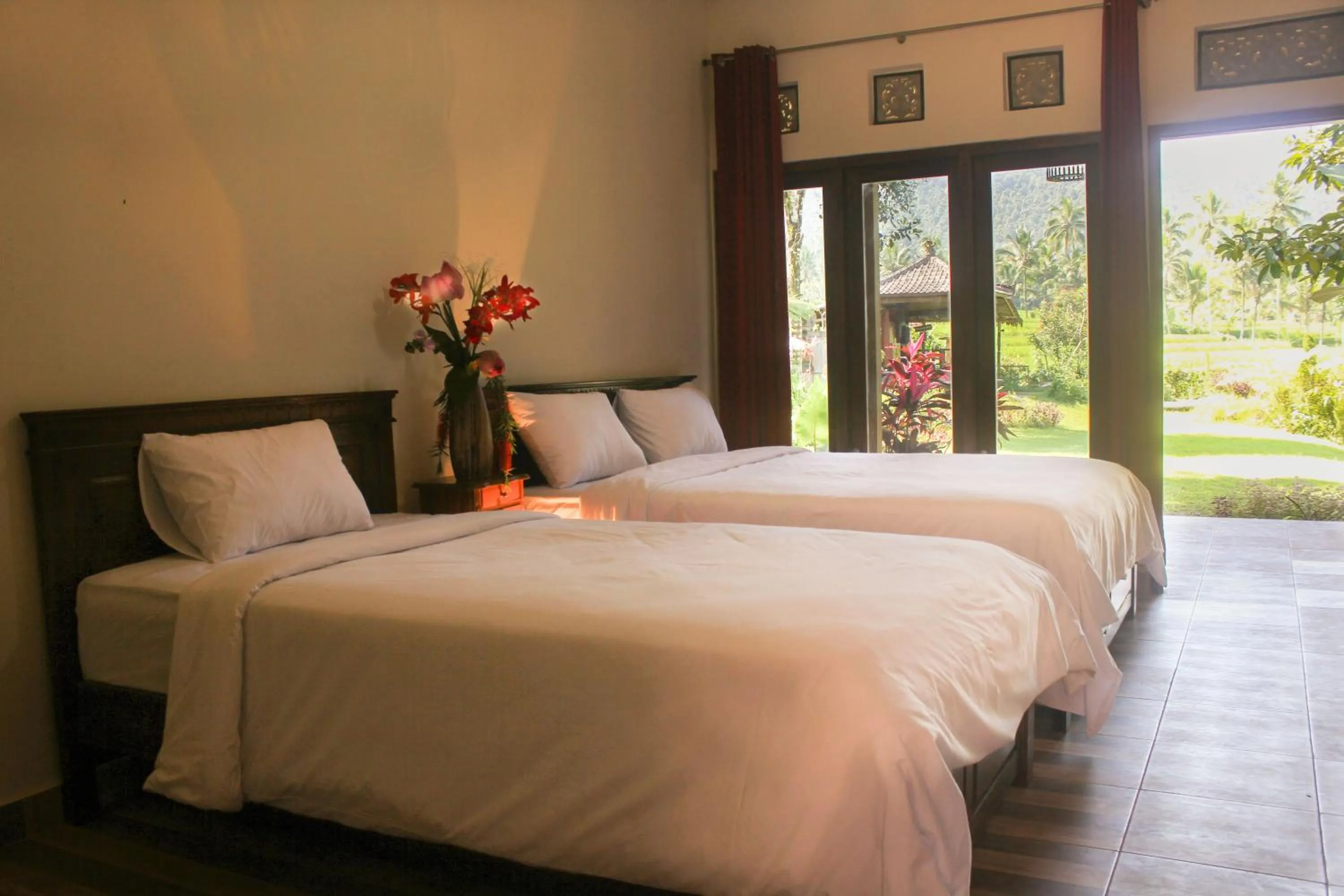 Bed in Amartya Puri Green Cottages