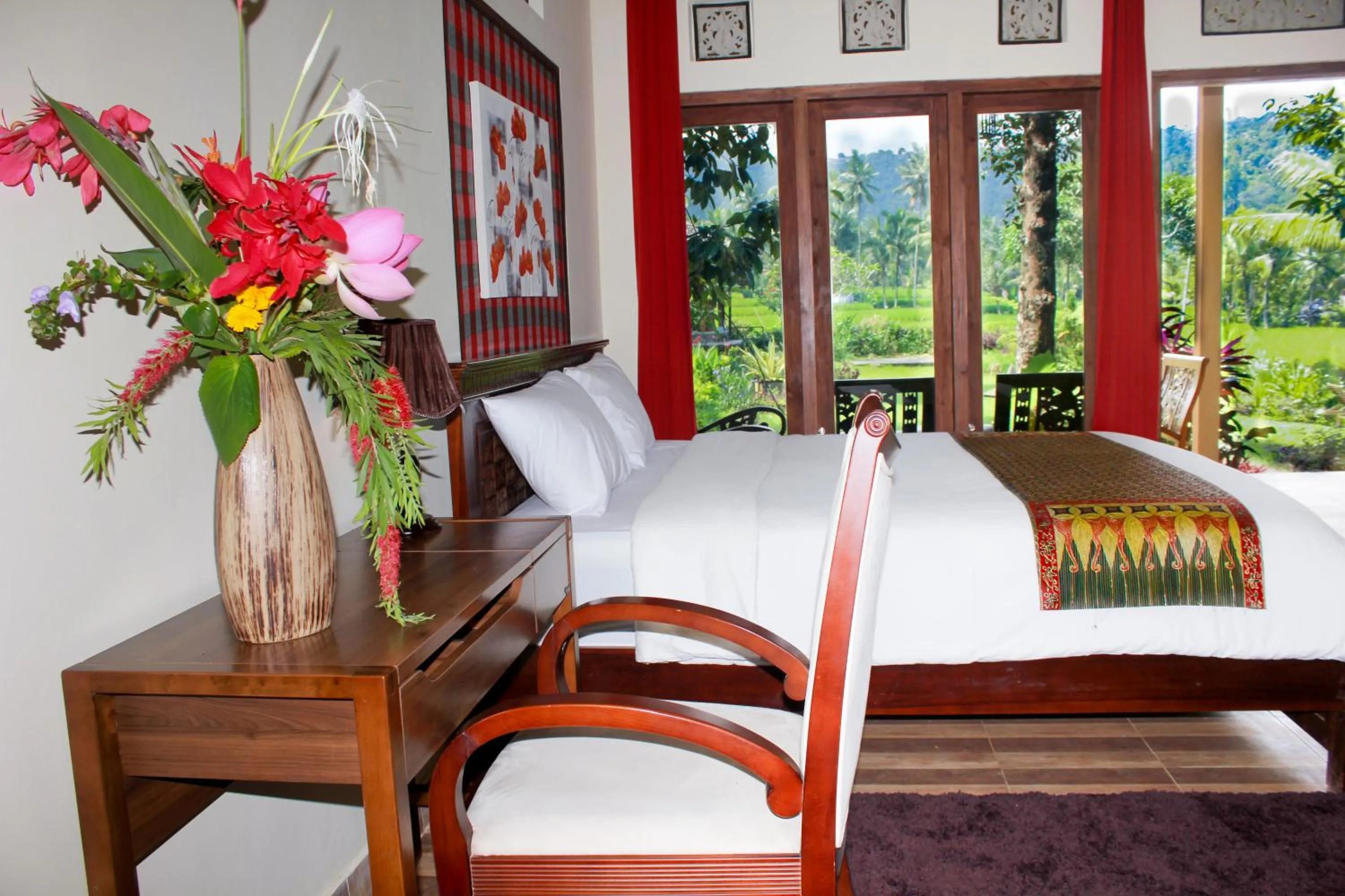 Deluxe Triple Room in Amartya Puri Green Cottages