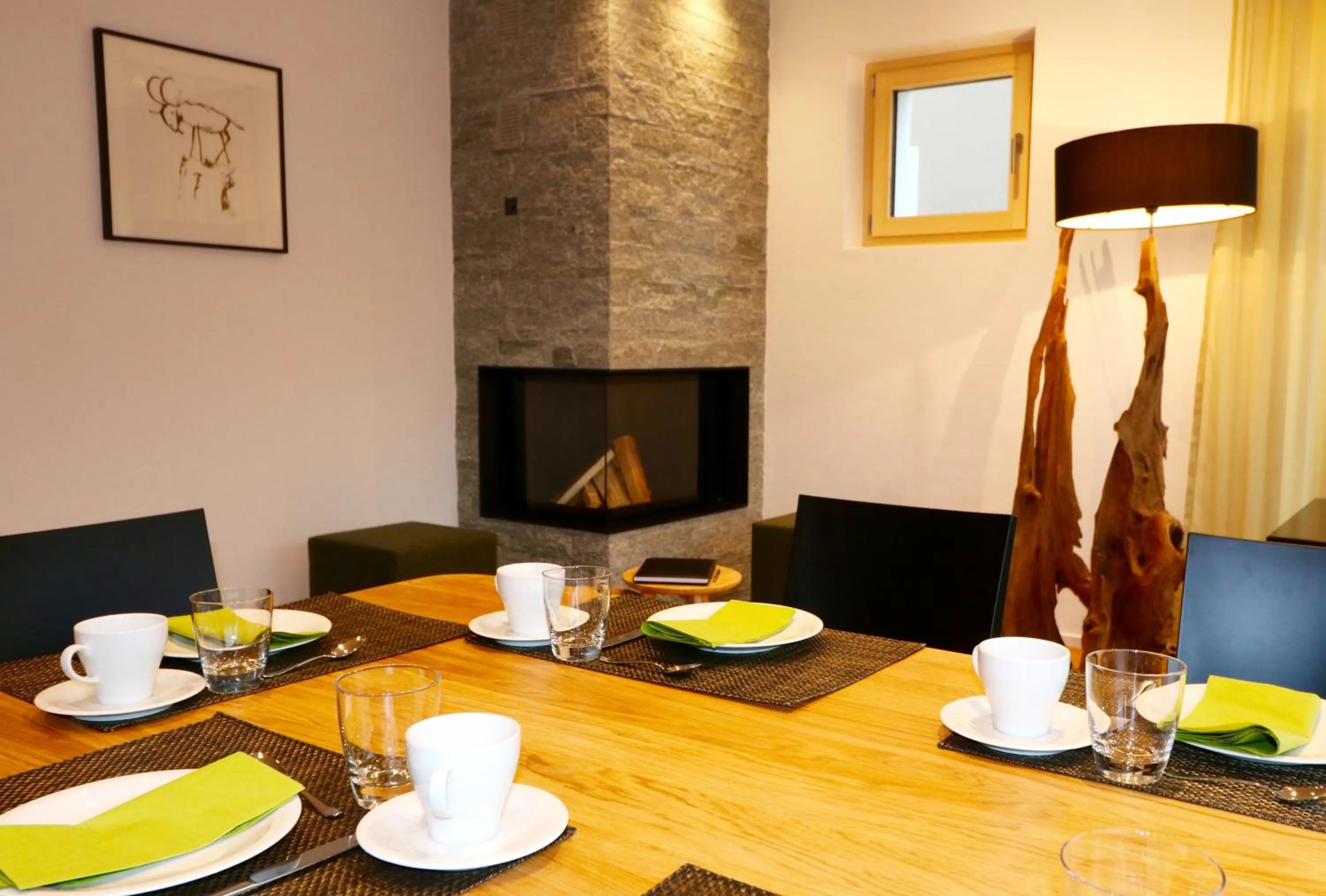 Restaurant/places to eat in Guarda Lodge