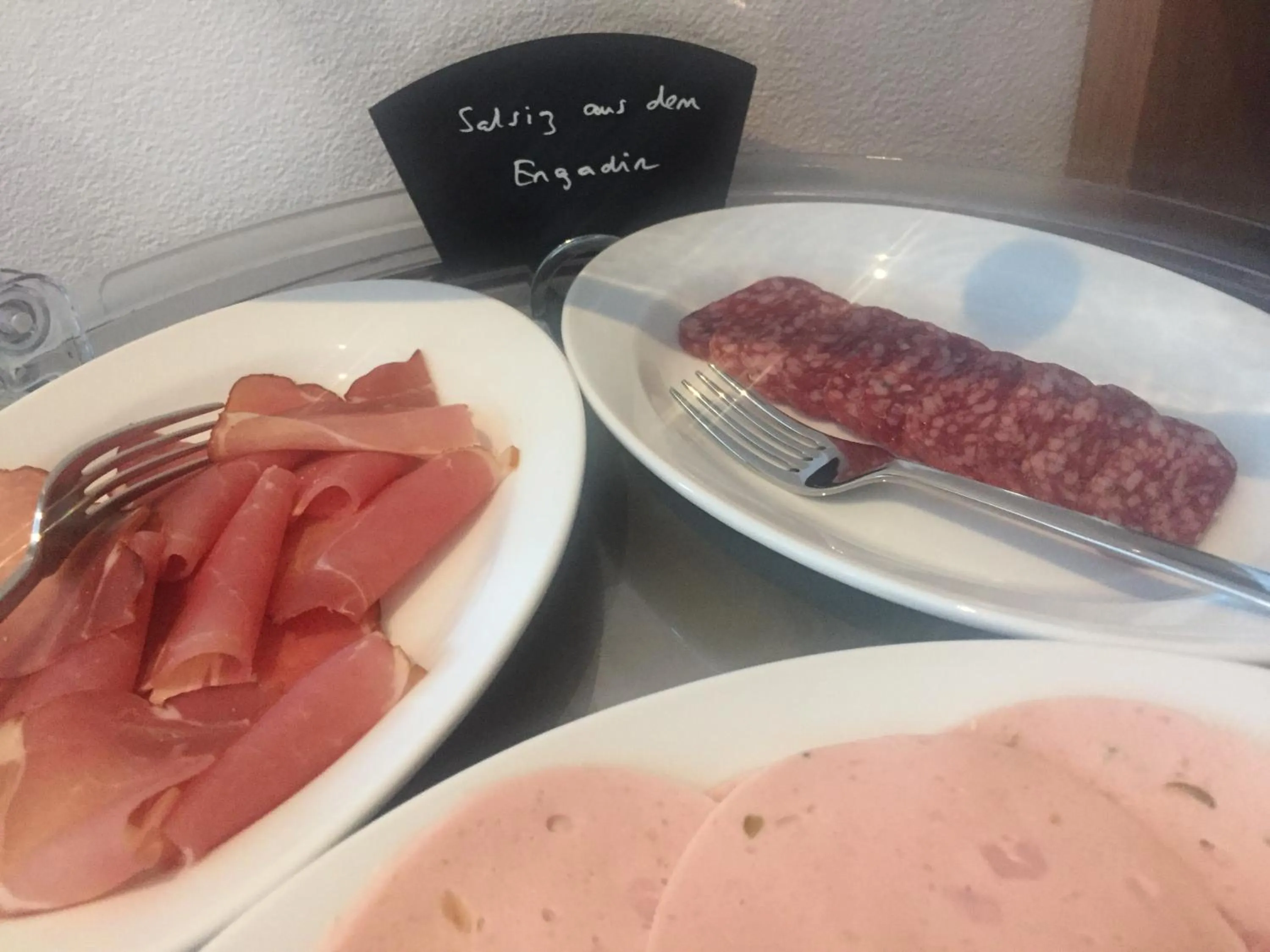 Buffet breakfast in Guarda Lodge