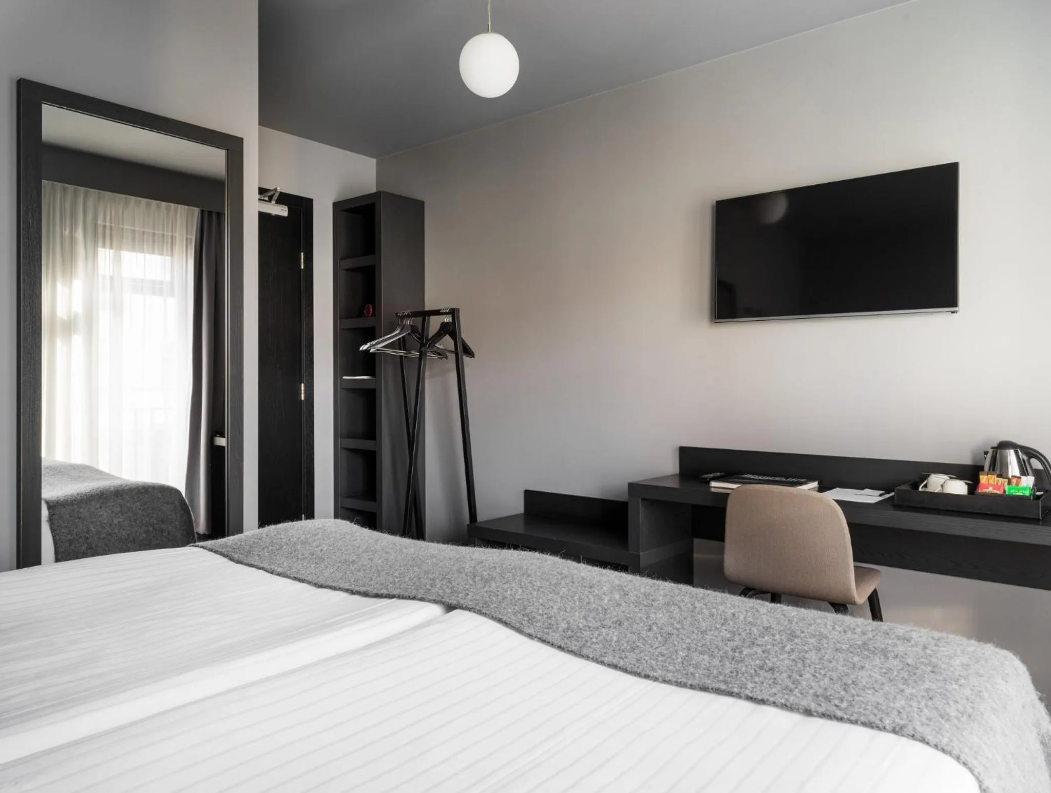Bedroom, Bed in Skuggi Hotel by Keahotels