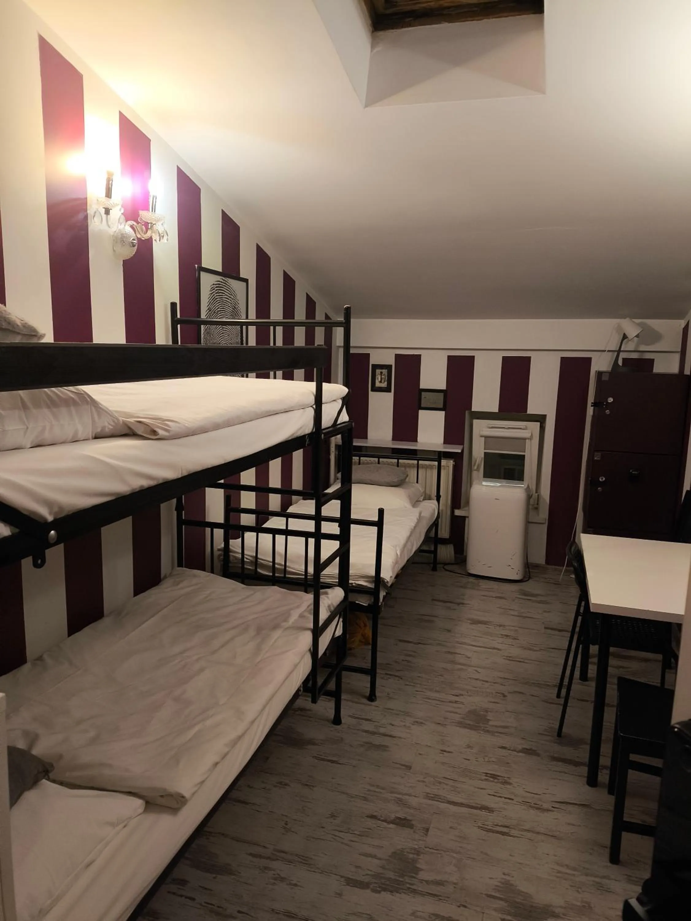 Bedroom, Bed in AB Hostel