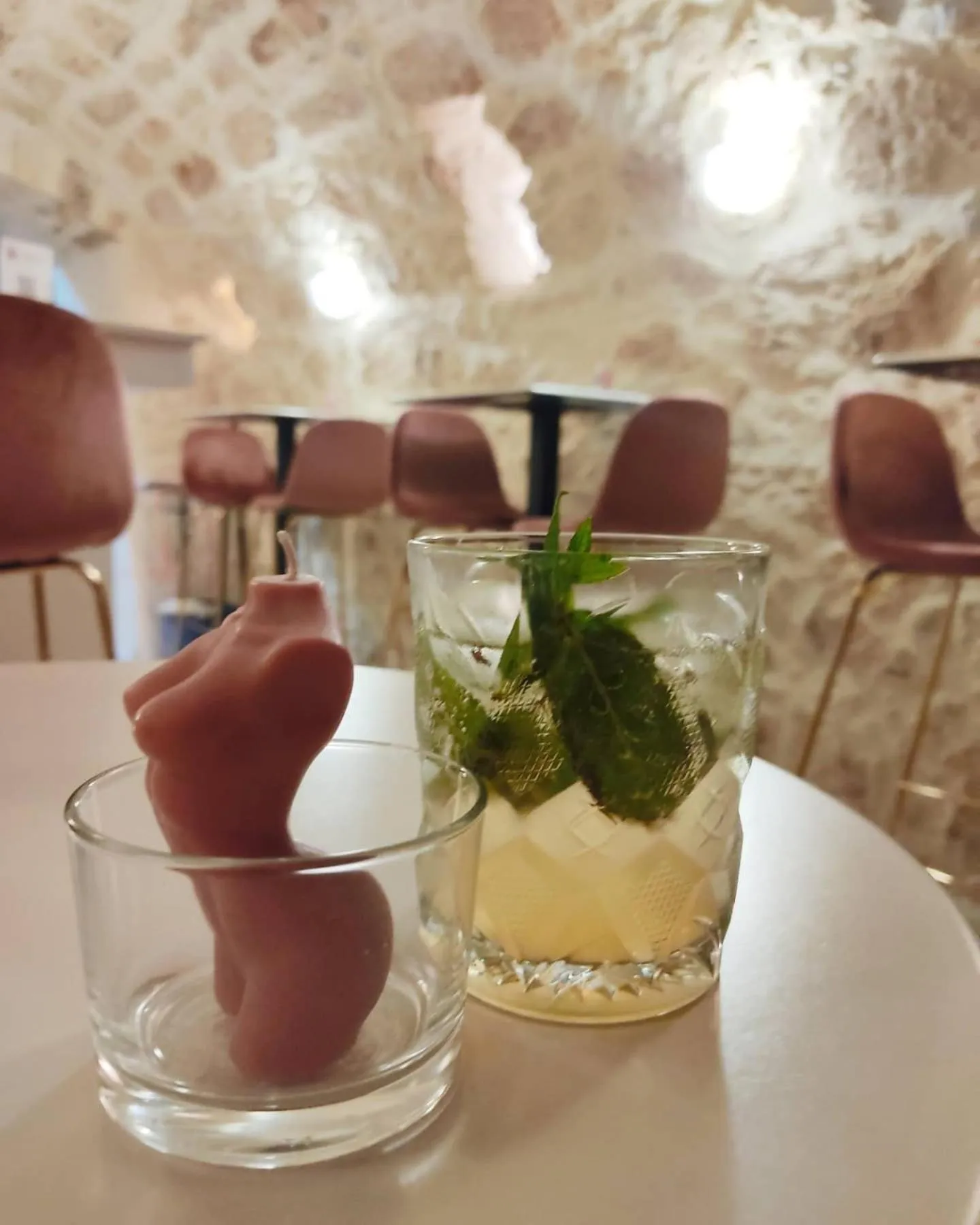 Lounge or bar in Archontiko Old Town Suites