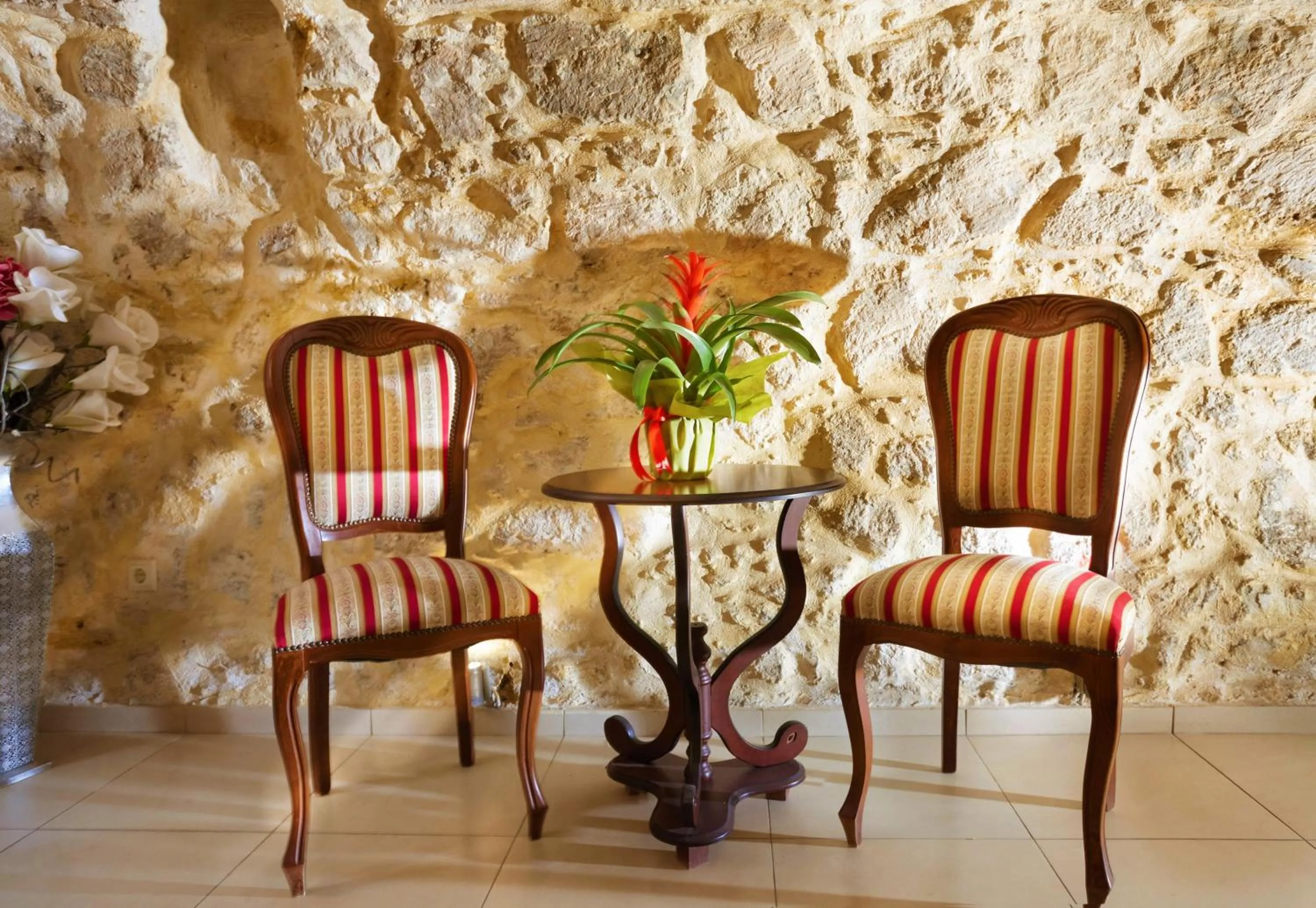 Lobby or reception in Archontiko Old Town Suites