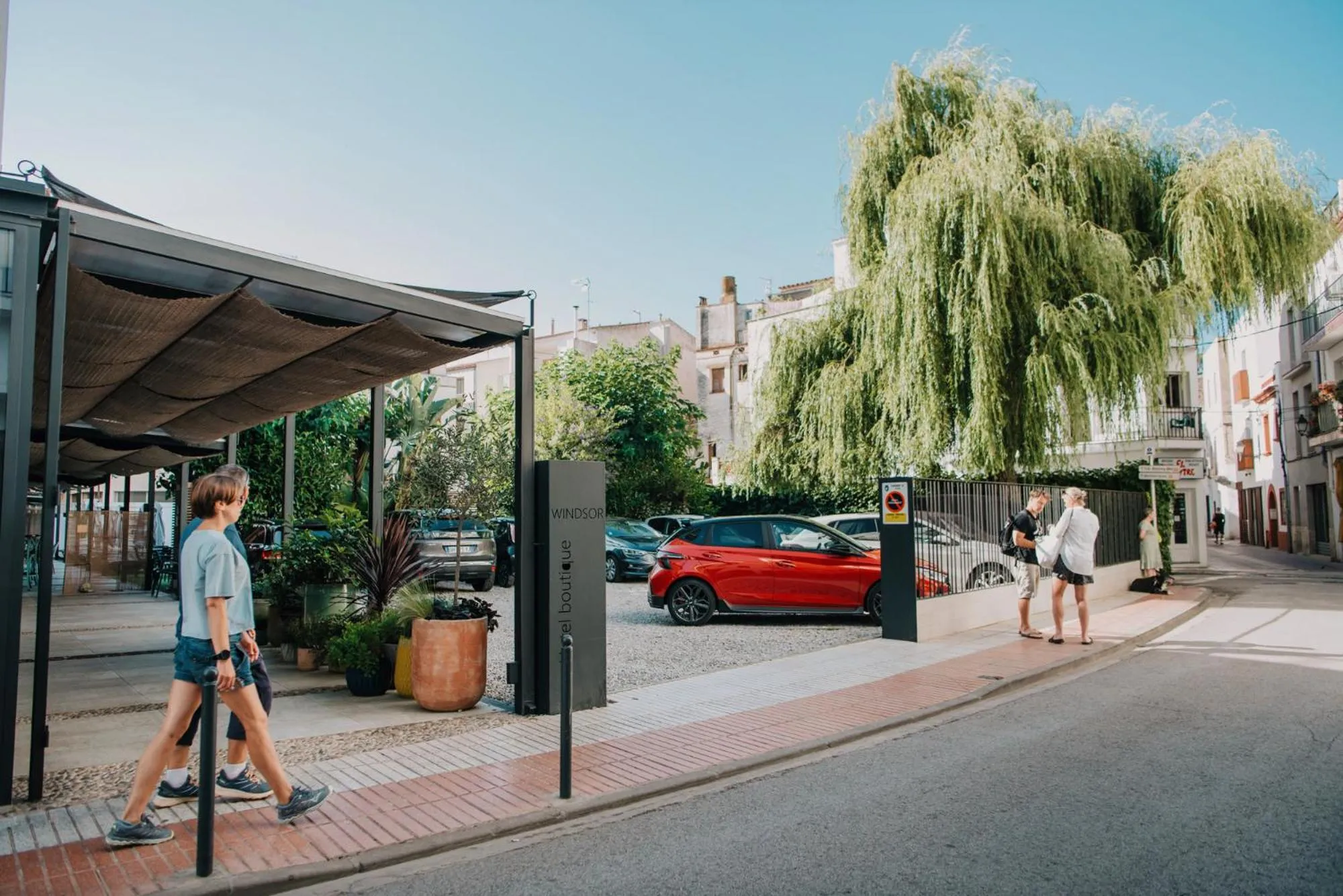 Facade/entrance in Hotel Windsor Tossa - Adults Only 16