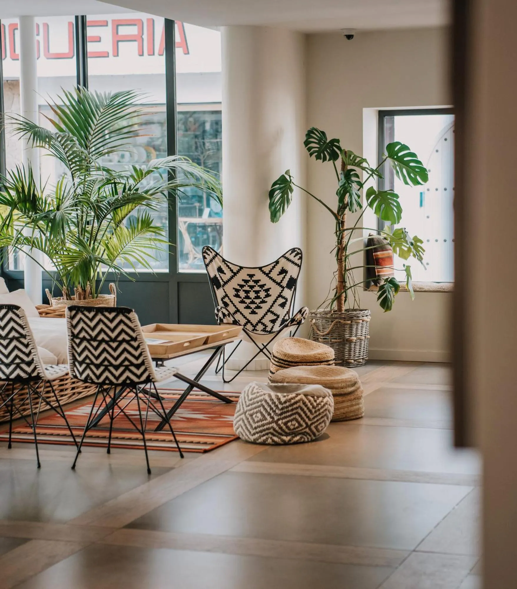 Lobby or reception in Hotel Windsor Tossa - Adults Only 16