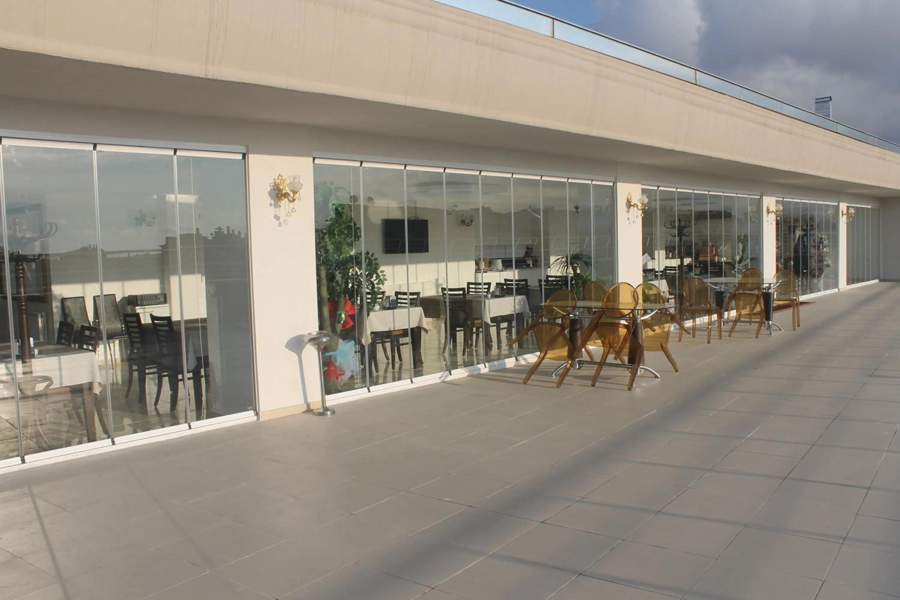 Balcony/Terrace in Resmina Hotel