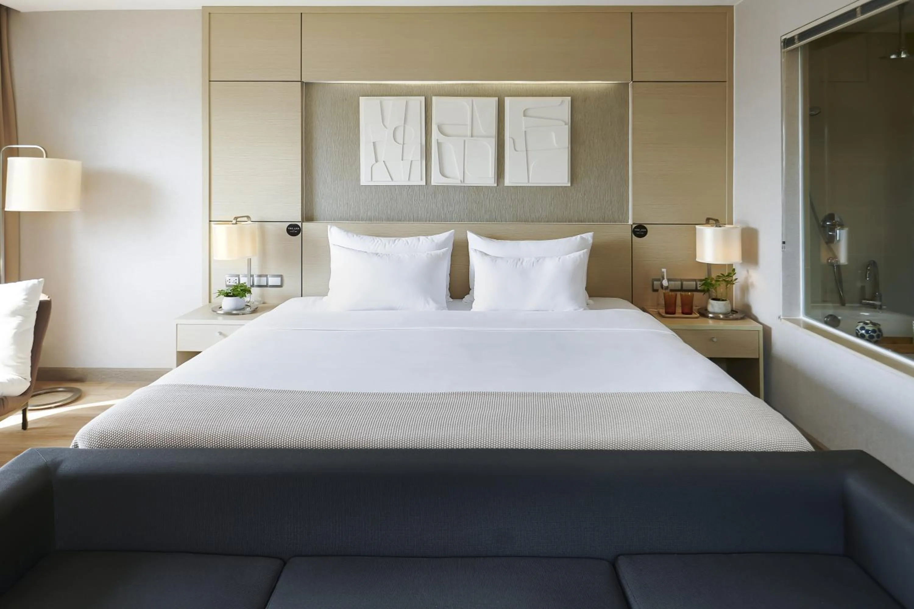 Bed in The Ann Hanoi Hotel & Spa