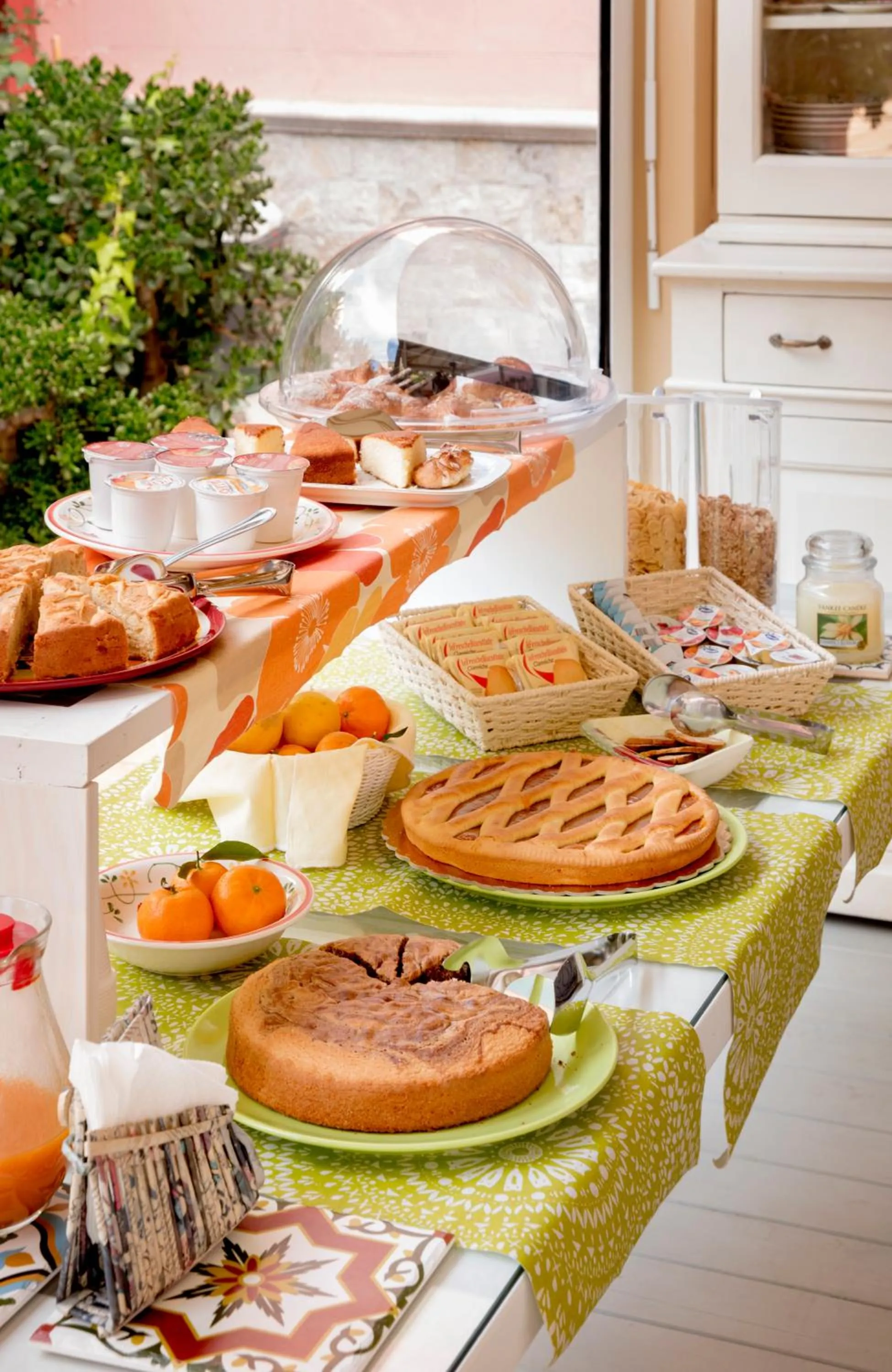 Food close-up in Villa Lavinia