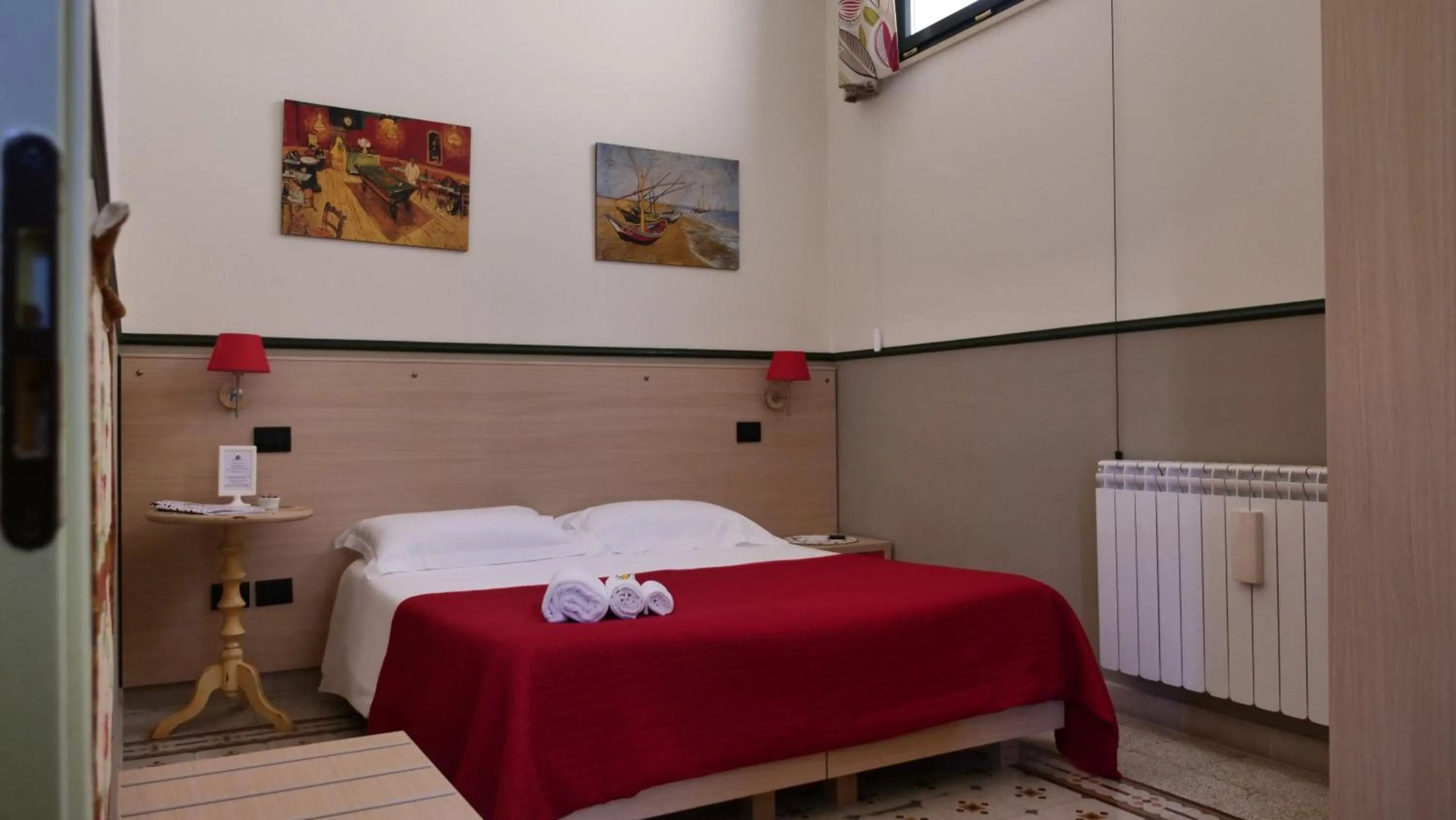 Photo of the whole room, Bed in Villa Lavinia