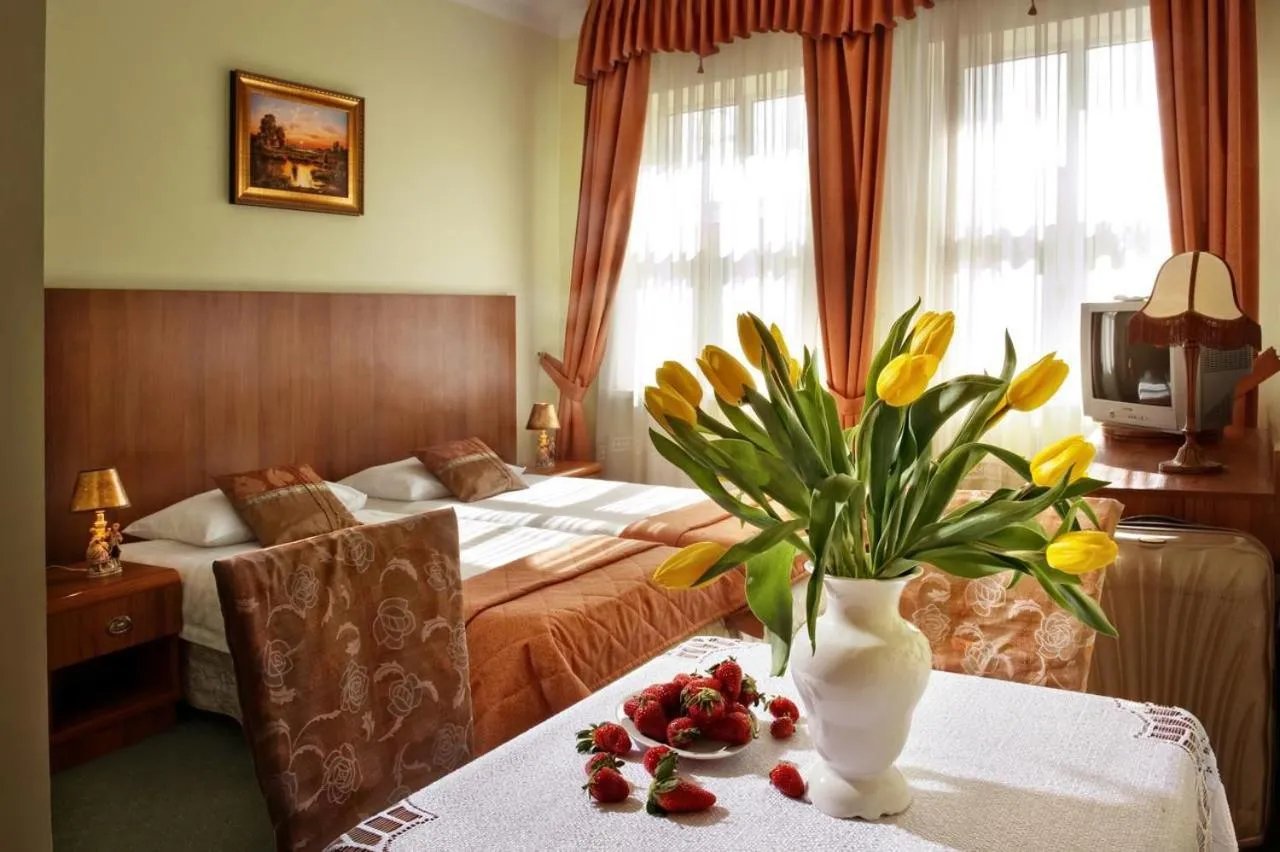 Bed in Red Carpet Hostel