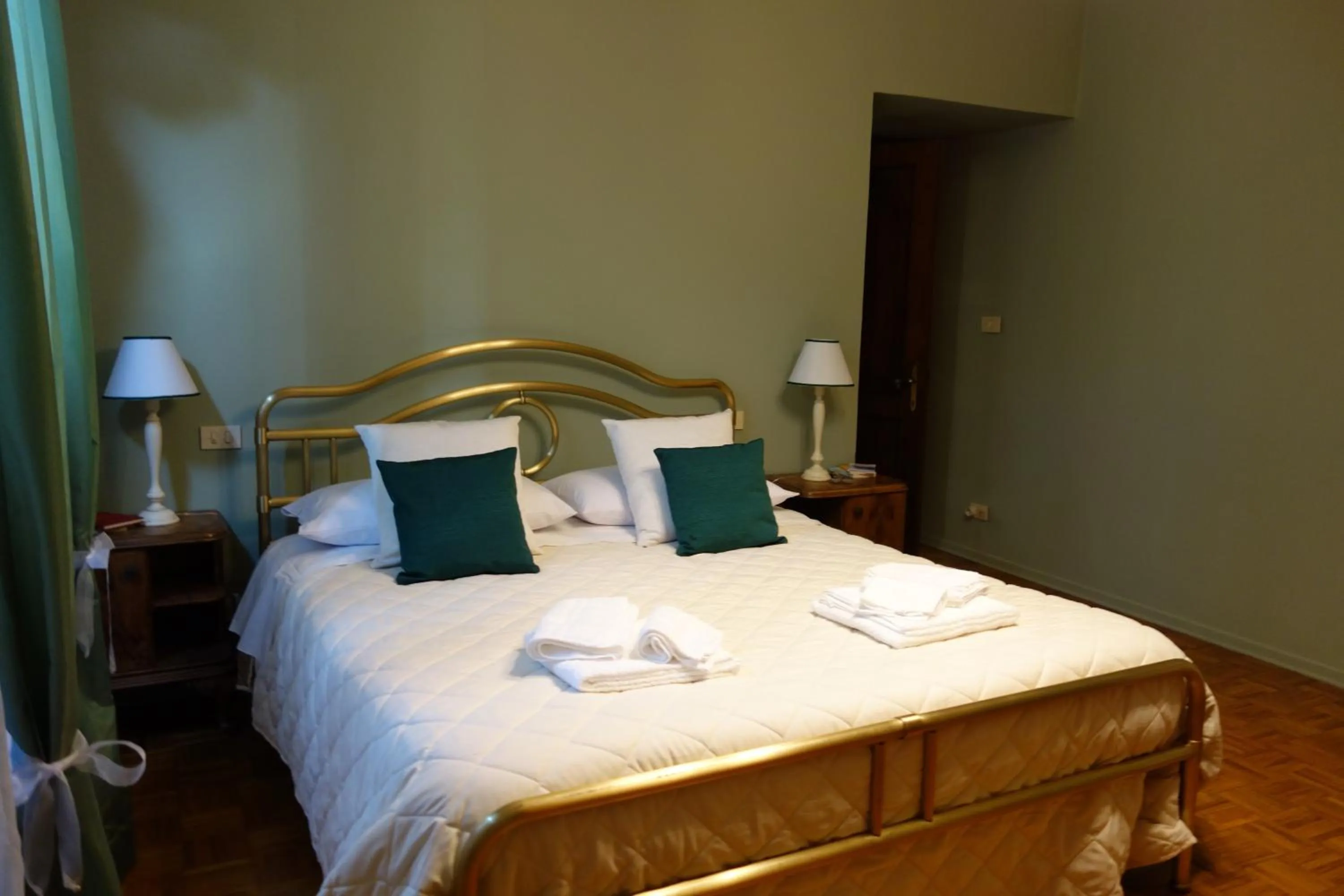 Bed in Casa Aloe B&B