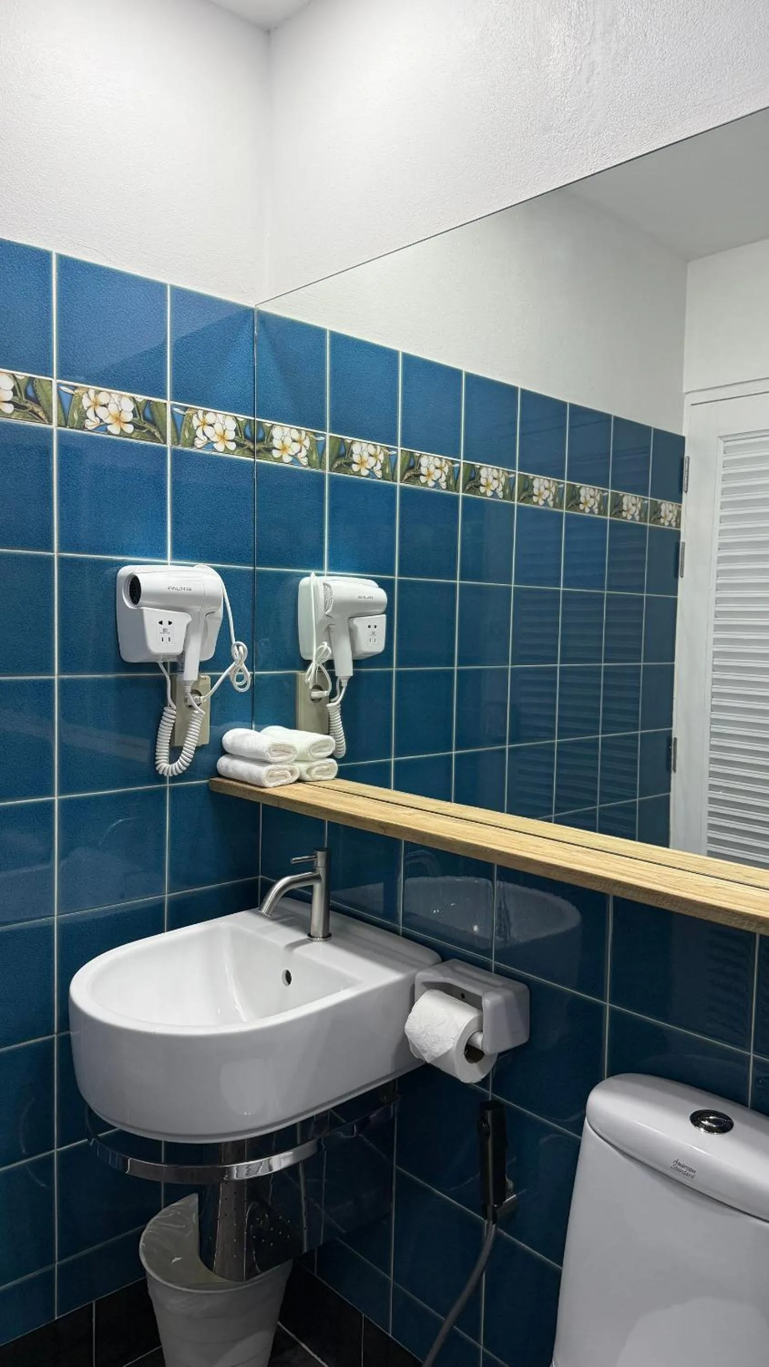 Bathroom in Issara House Bangkok