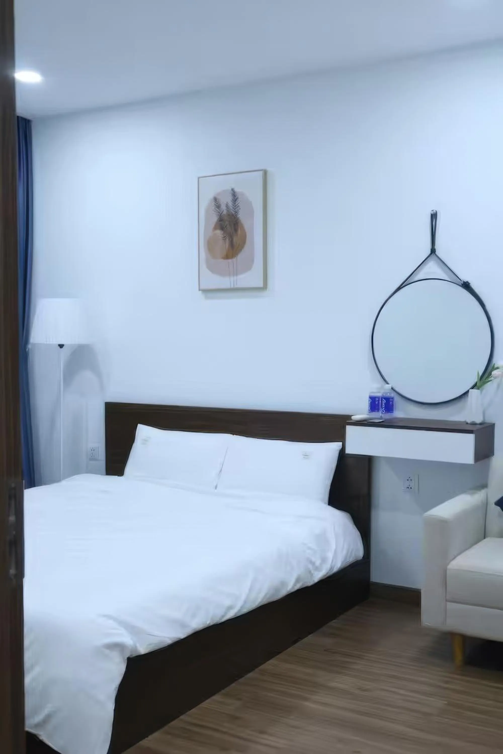 Bed in Eco Green Saigon - Free Gym & Netflix & Pool