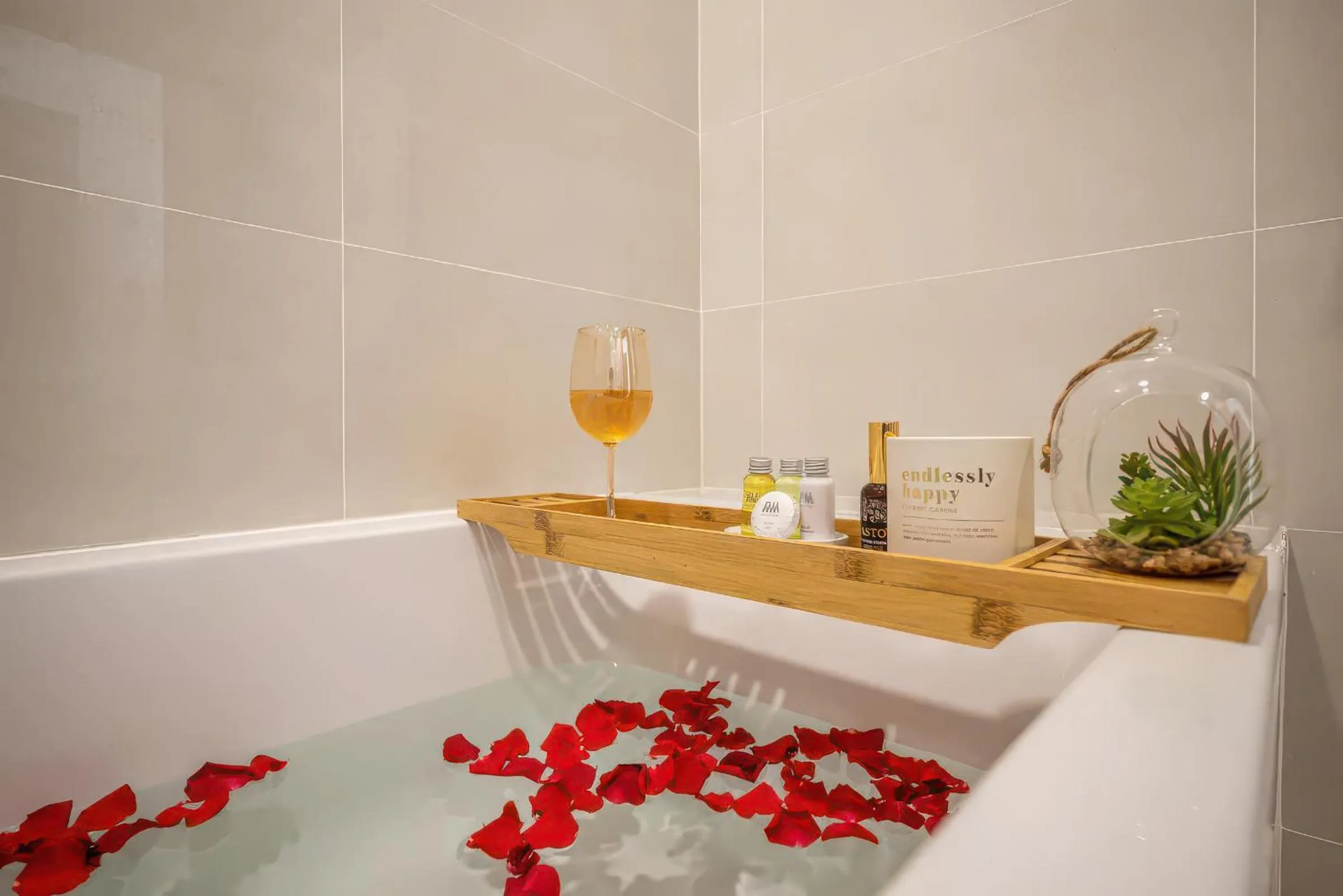 Bathroom in Eco Green Saigon - Free Gym & Netflix & Pool