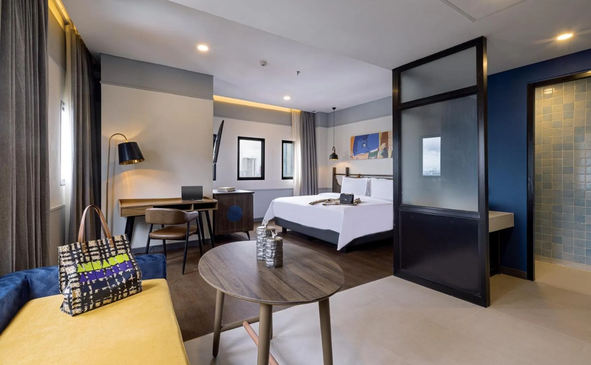 Bedroom, Bed in ARTOTEL Hub Simpang Temu Jakarta