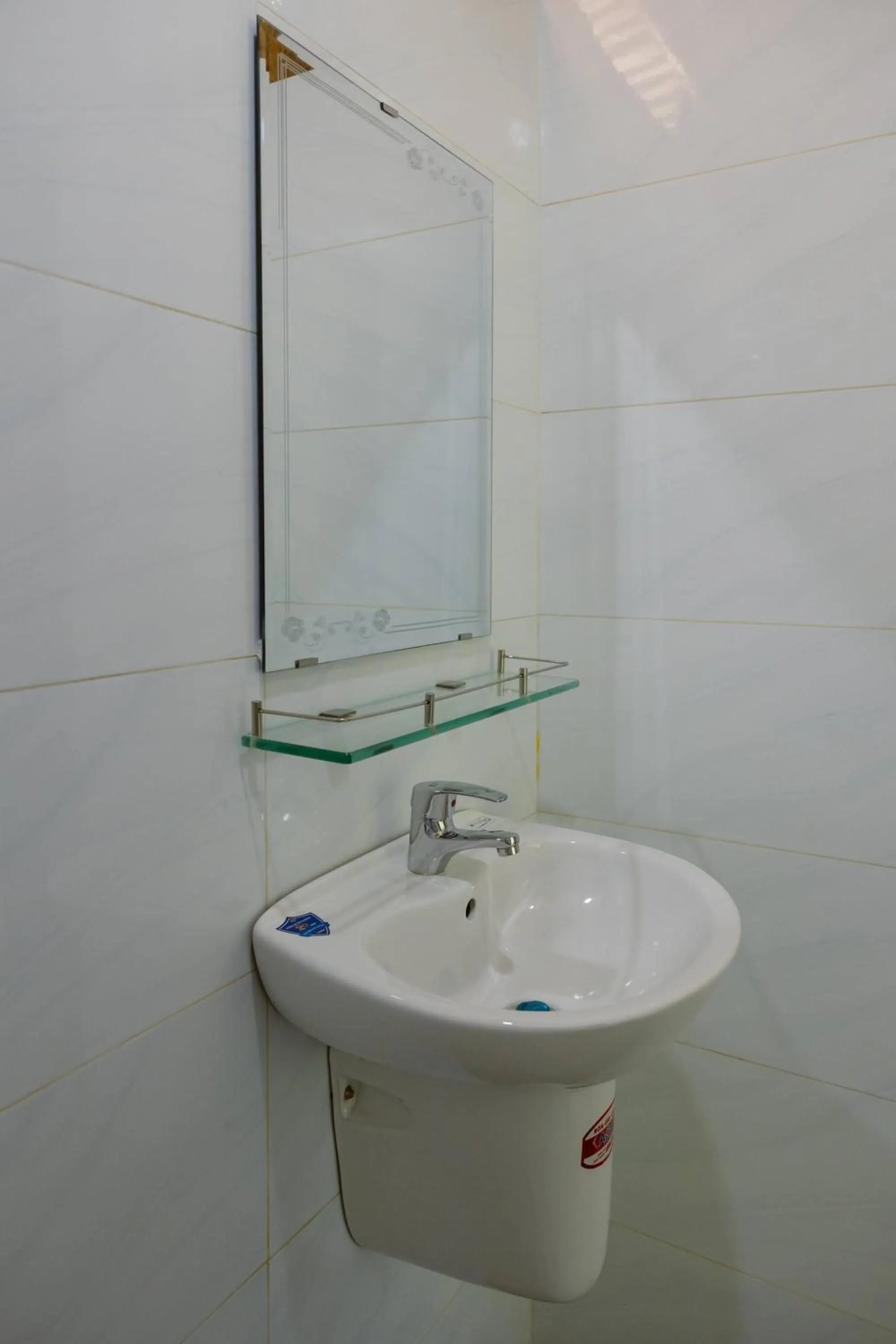 Bathroom in Scent Chalet D - Village