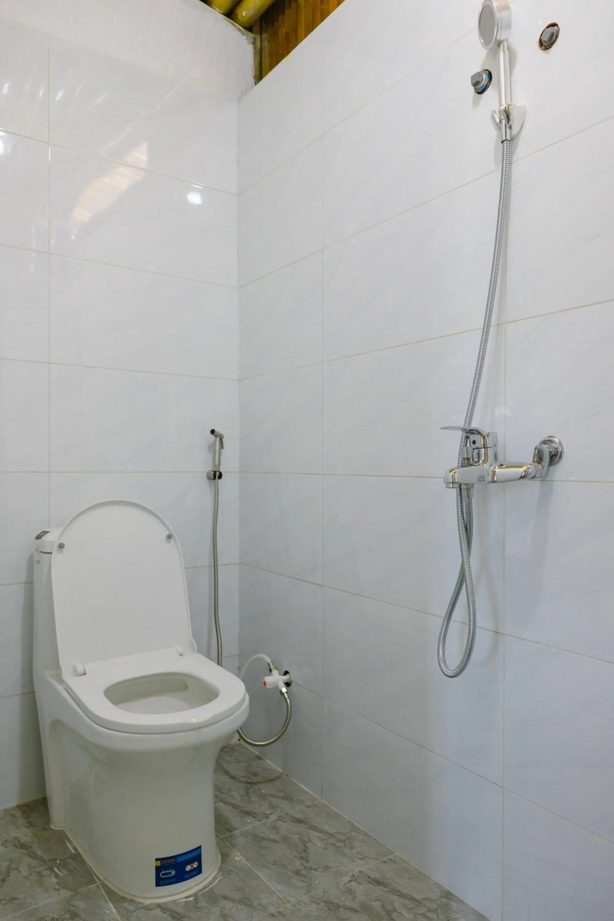 Toilet in Scent Chalet D - Village