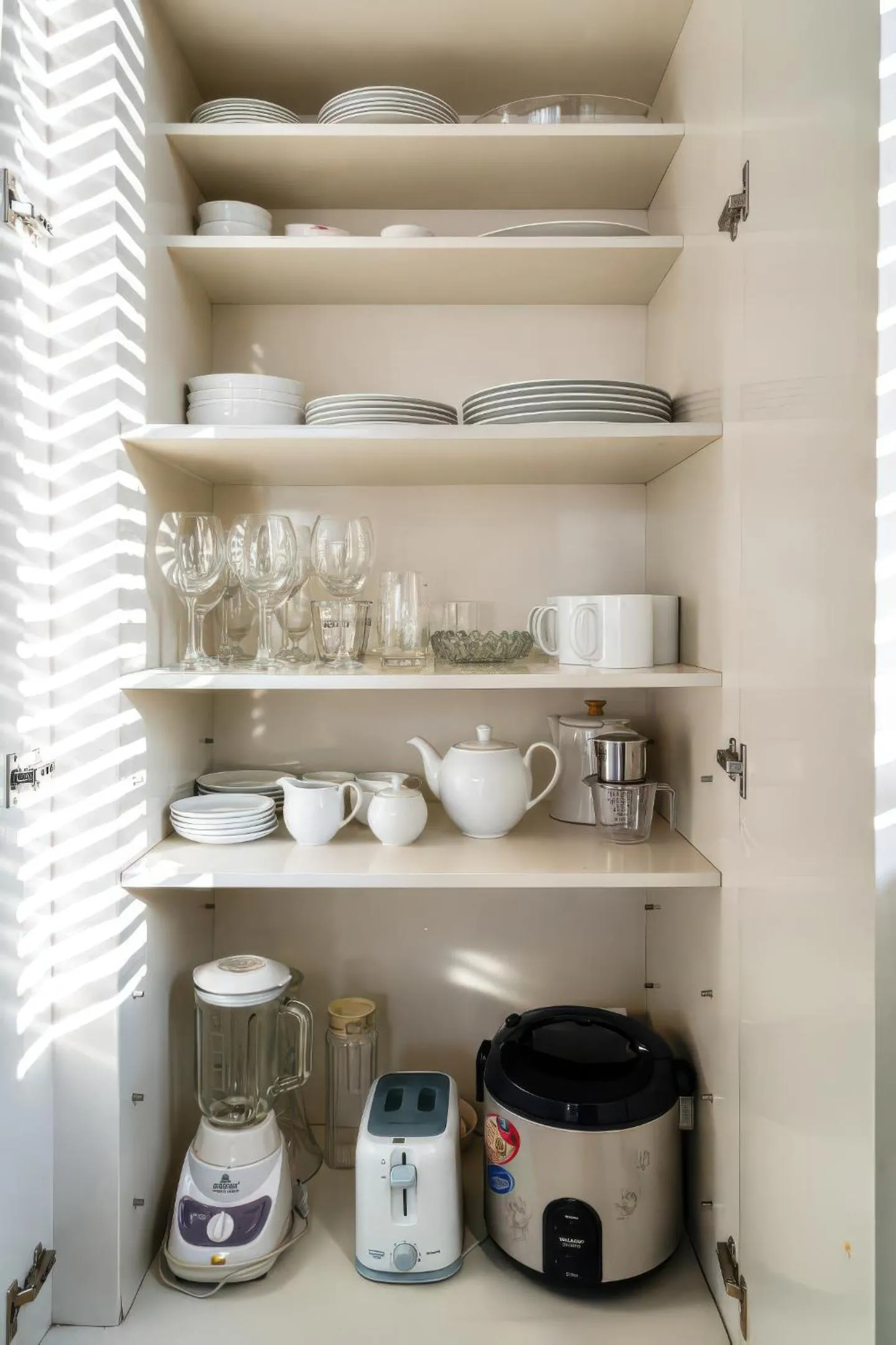 Coffee/tea facilities in Avalon Saigon District 1 - Independence Palace