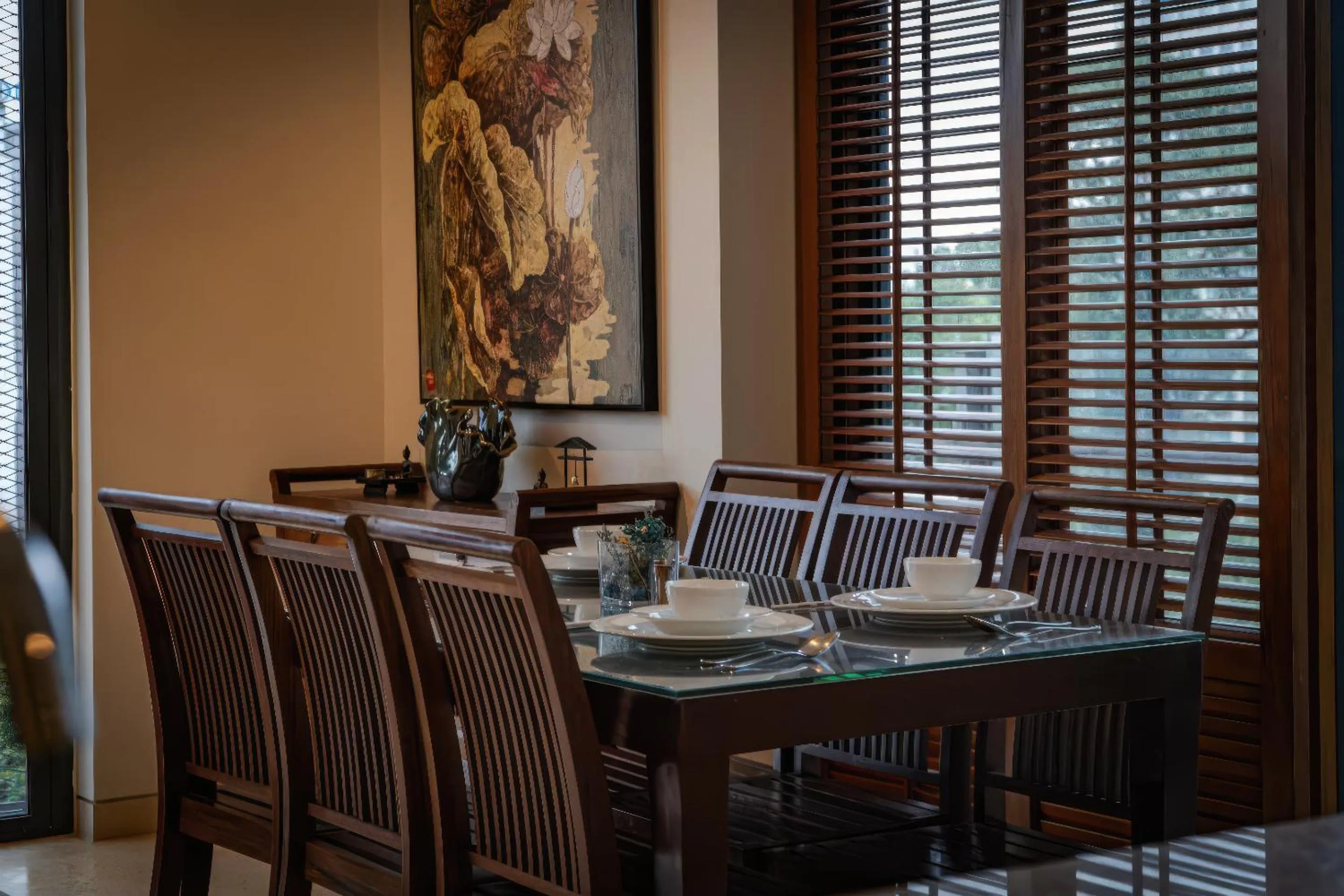 Living room in Avalon Saigon District 1 - Independence Palace