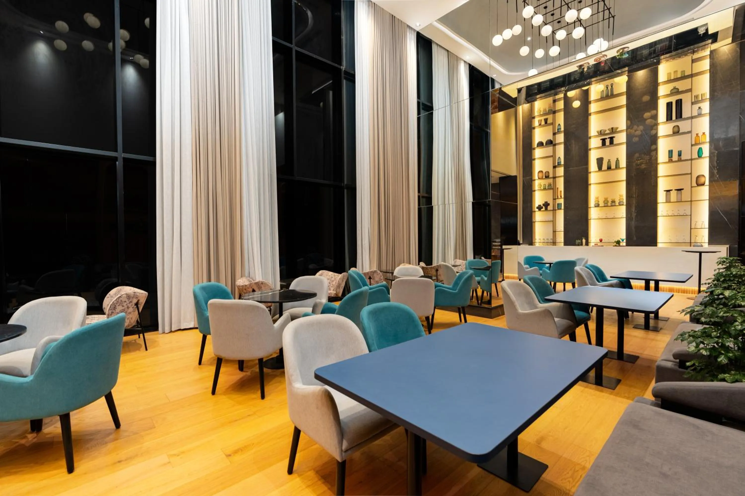 Lounge or bar in Radisson Hotel Prayagraj