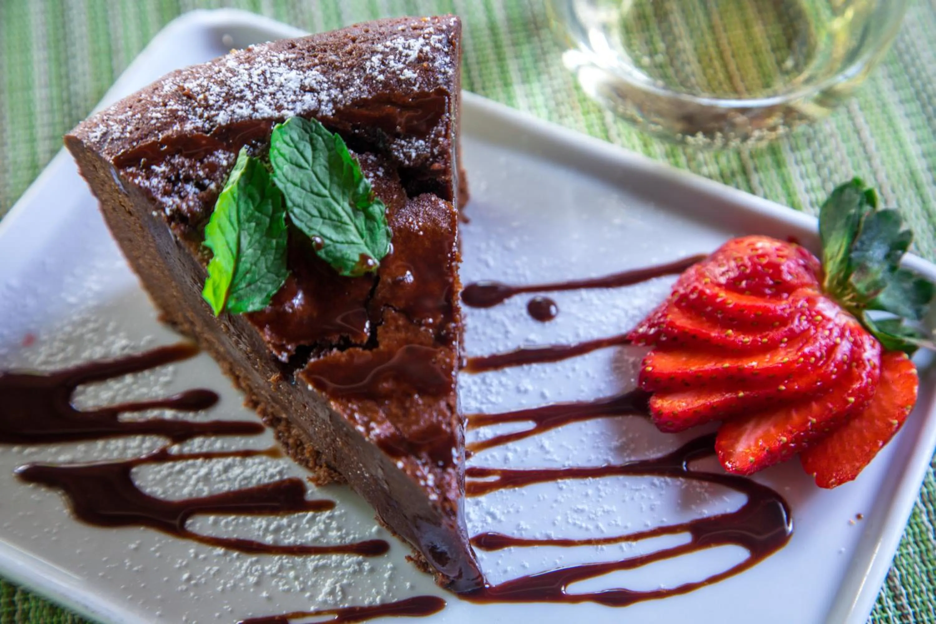 Food and drinks in Azure Del Mar